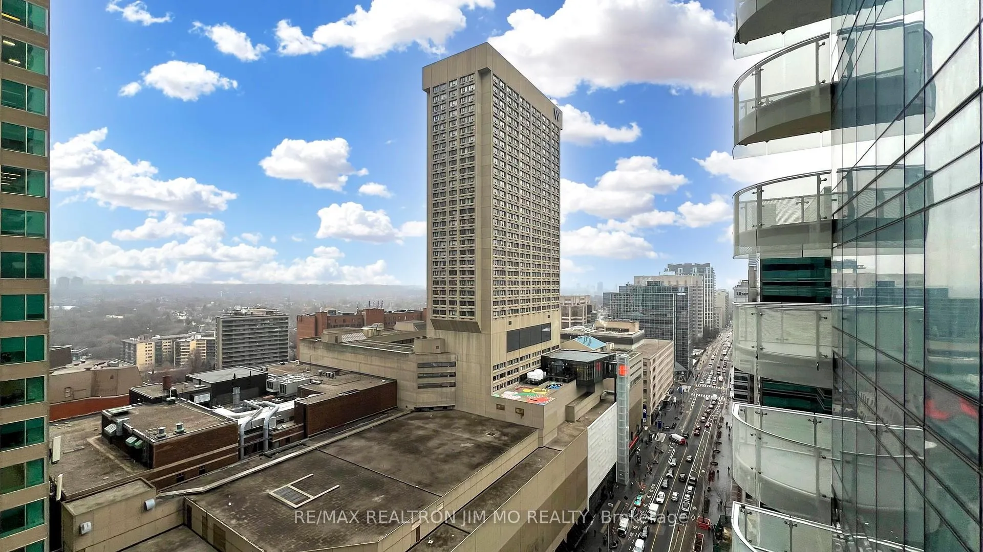 Photo 22 of Unit 1712, 1 Bloor Street E, Toronto, Church-Yonge Corridor — HOMEH