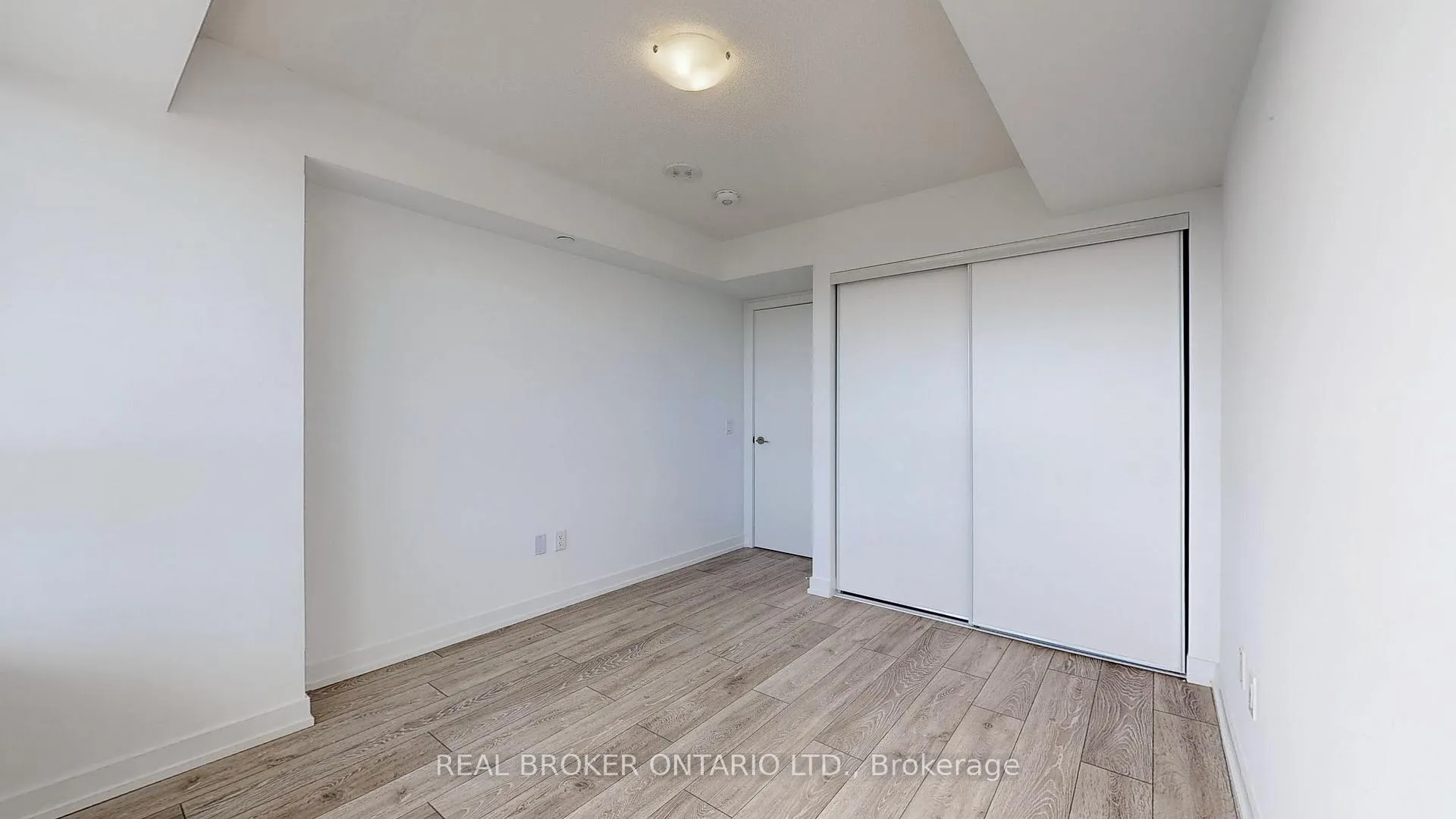 Photo 13 of Unit 1501, 1455 Celebration Drive, Pickering, Bay Ridges — HOMEH
