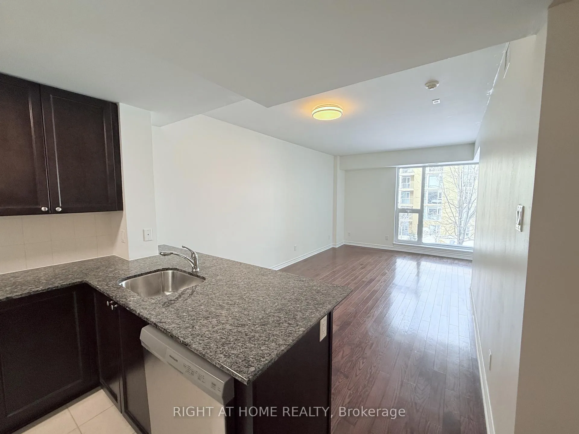 Photo 4 of Unit 319, 250 Lett Street, Ottawa, West Centre Town — HOMEH