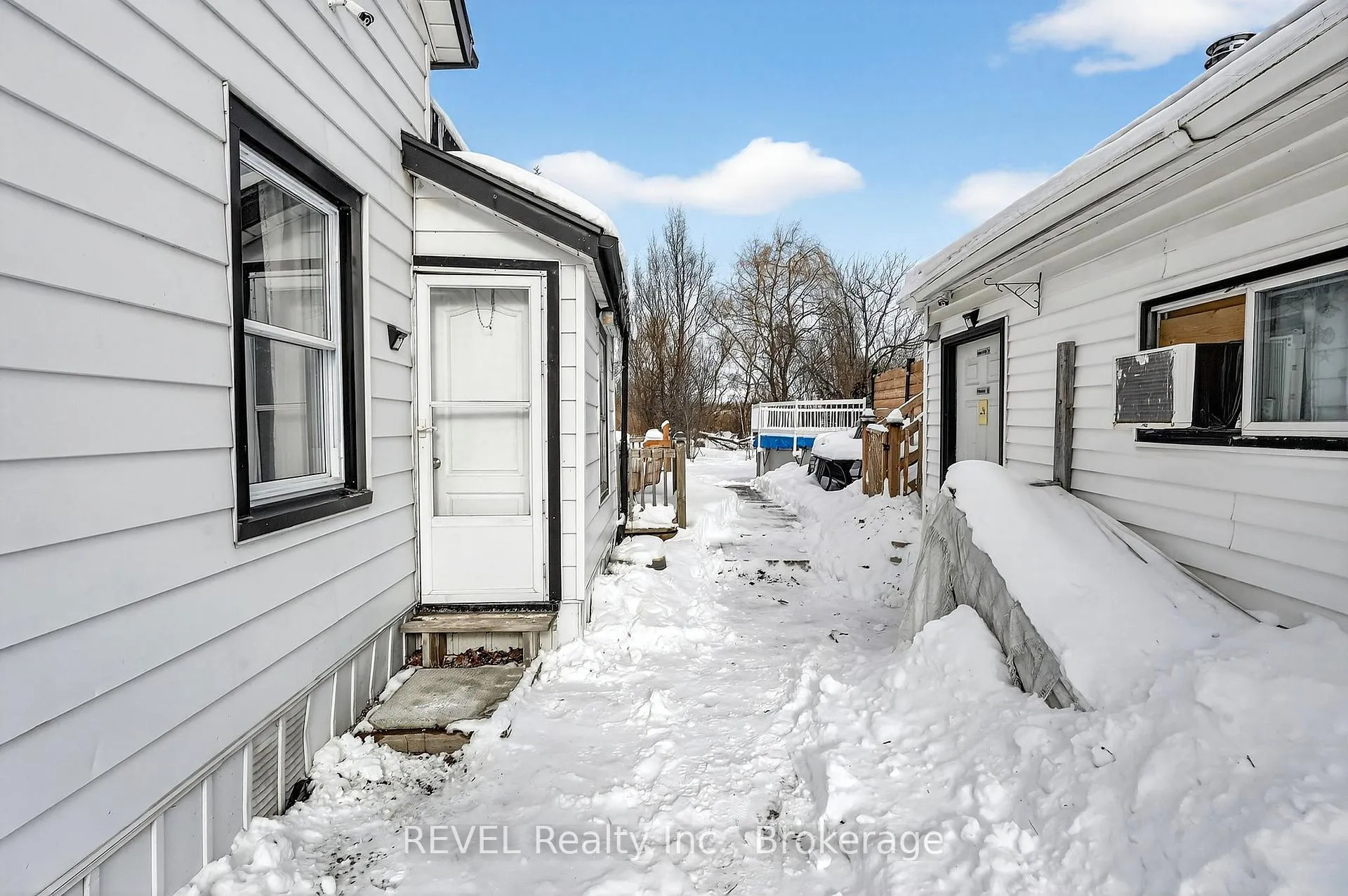 Photo 33 of 24 Margaret Street, Thorold, Port Robinson — HOMEH