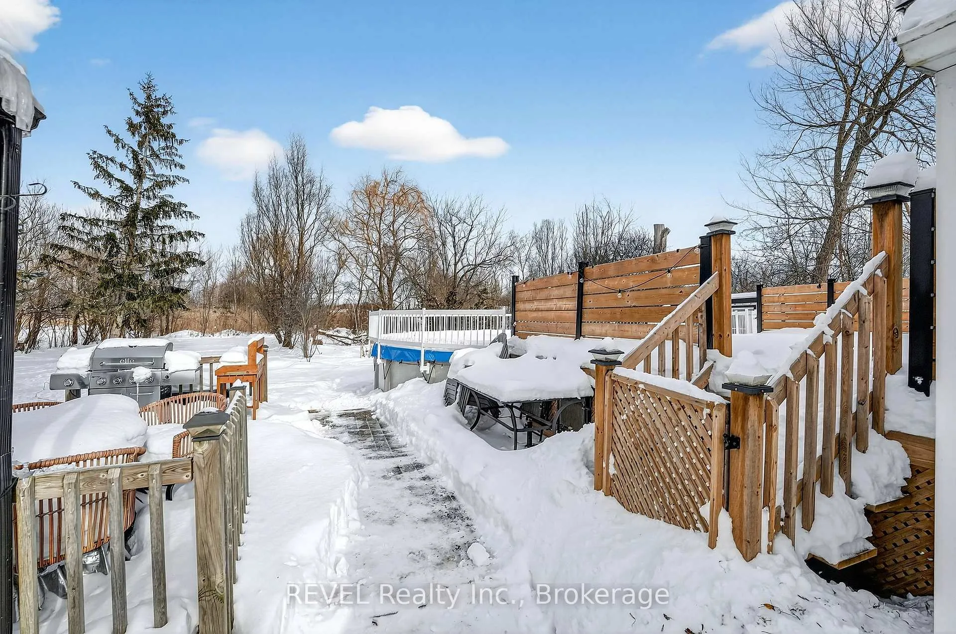 Photo 34 of 24 Margaret Street, Thorold, Port Robinson — HOMEH