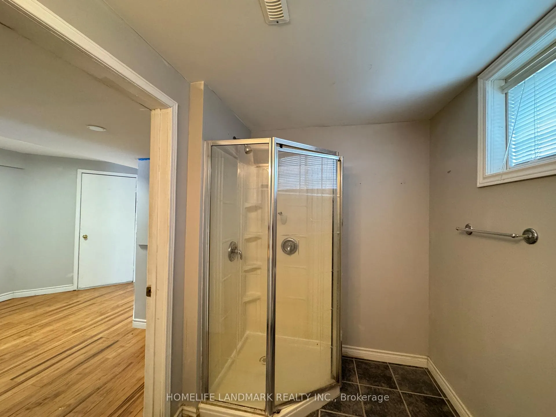 Photo 14 of Unit Unit 1, 22 Willow Fern Drive, Barrie, Ardagh — HOMEH