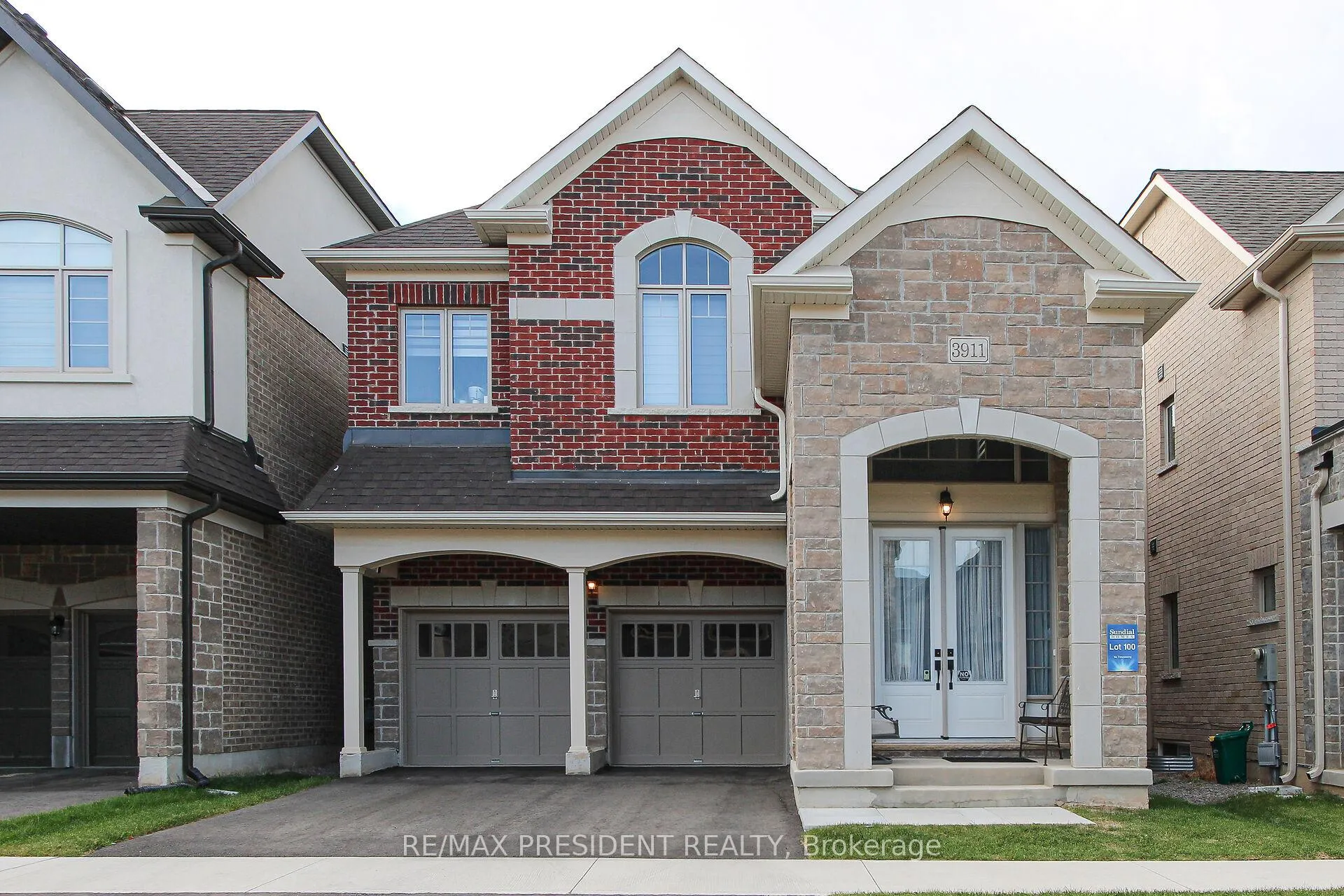Photo 1 of 3911 Koenig Road, Burlington, Alton — HOMEH
