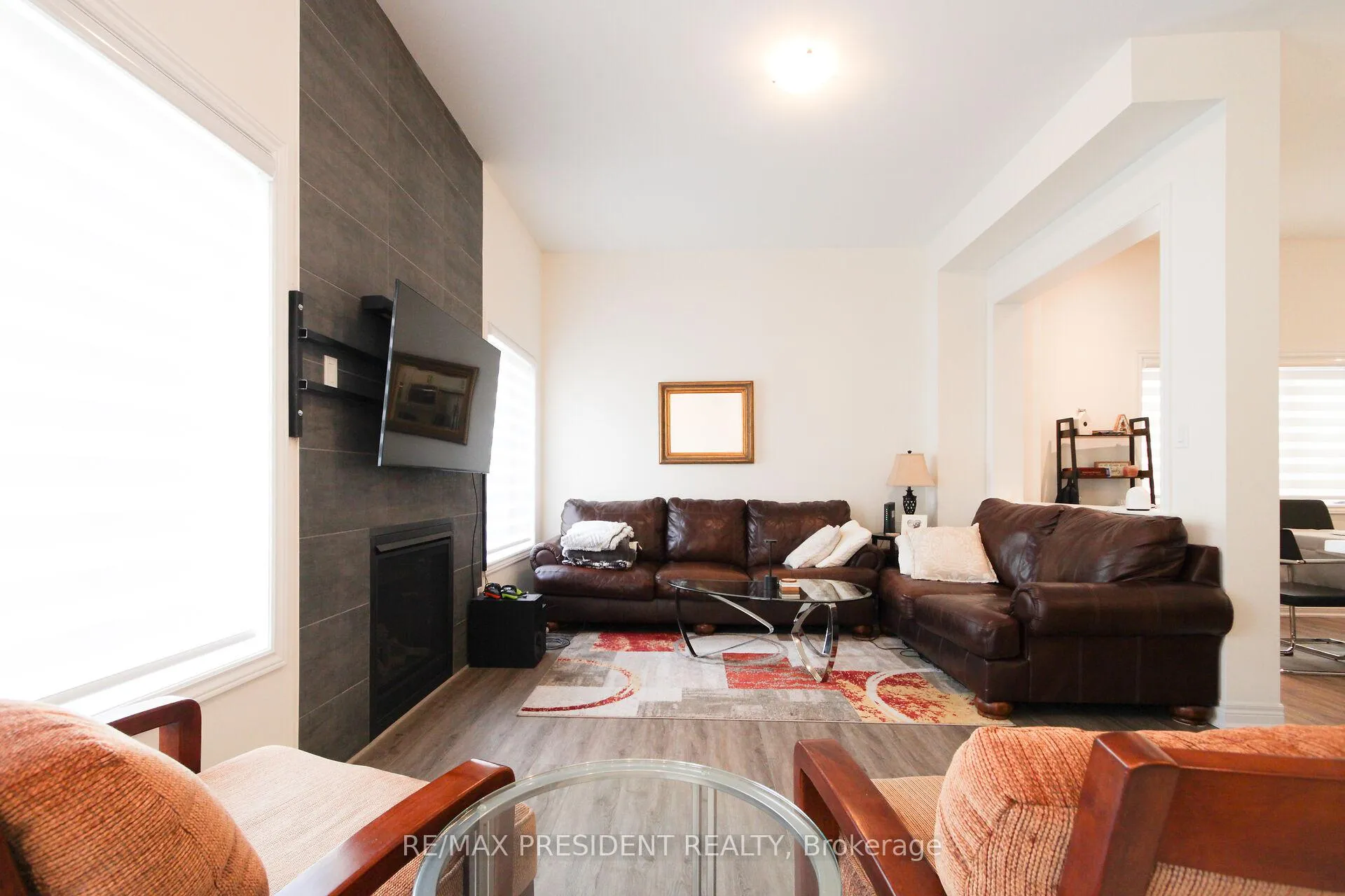 Photo 14 of 3911 Koenig Road, Burlington, Alton — HOMEH