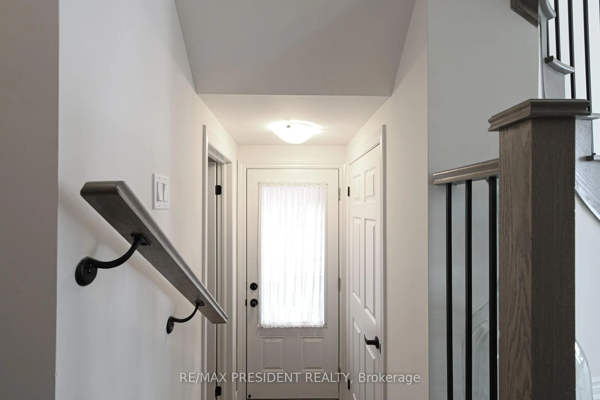Photo 37 of 3911 Koenig Road, Burlington, Alton — HOMEH