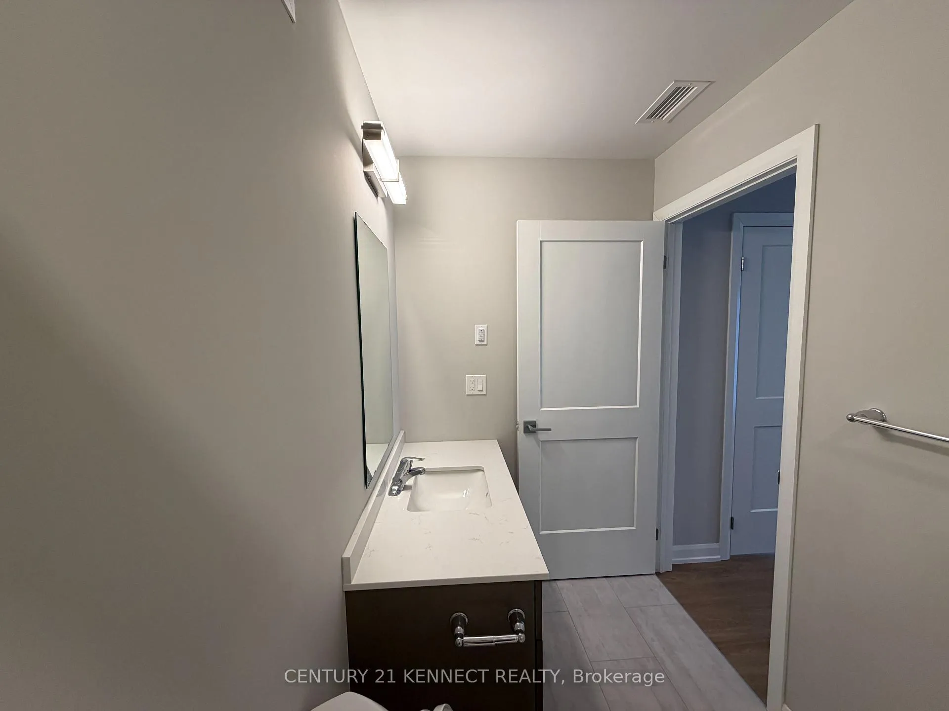 Photo 15 of Unit 202, 708 Woolwich Street, Guelph, Riverside Park — HOMEH