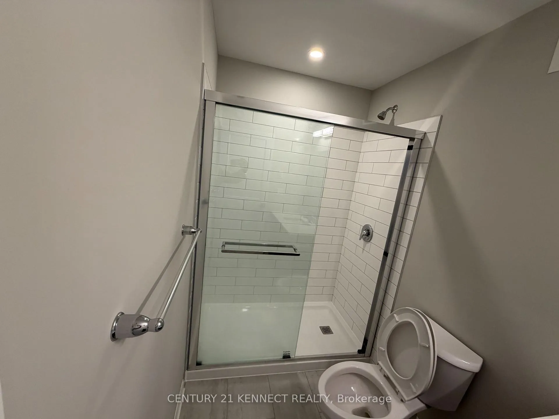Photo 16 of Unit 202, 708 Woolwich Street, Guelph, Riverside Park — HOMEH