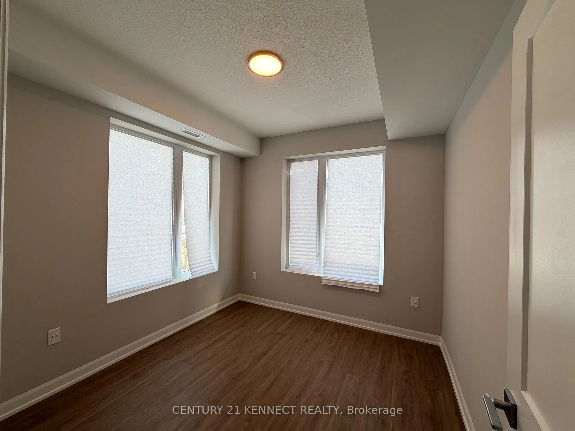 Photo 17 of Unit 202, 708 Woolwich Street, Guelph, Riverside Park — HOMEH