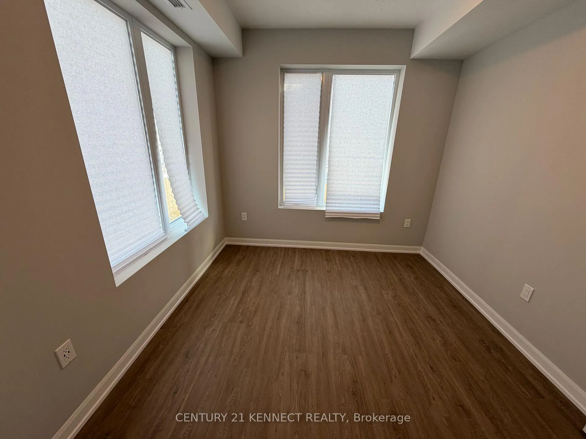 Photo 19 of Unit 202, 708 Woolwich Street, Guelph, Riverside Park — HOMEH