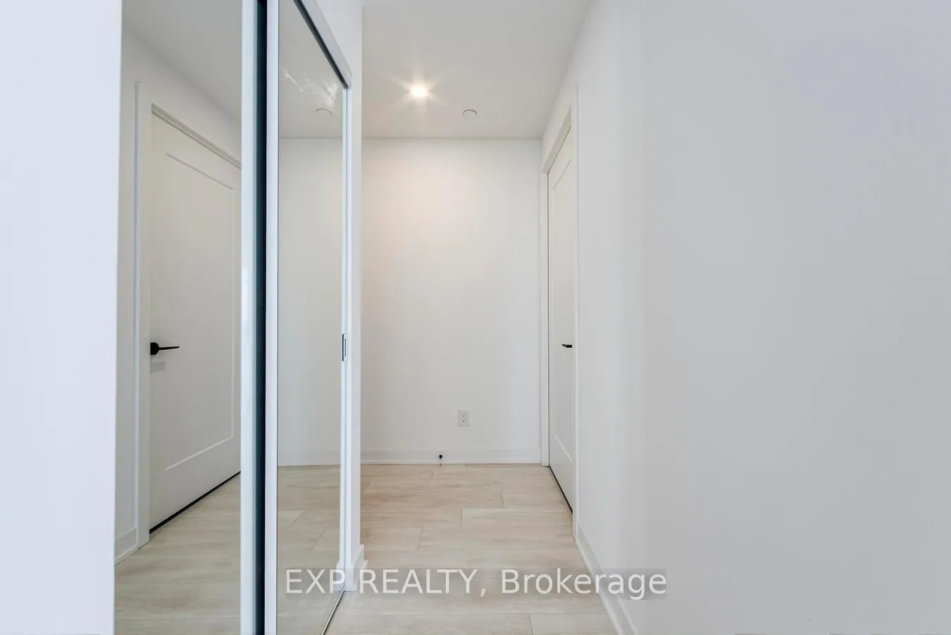 Photo 8 of Unit 3708, 5 Defries Street, Toronto, Regent Park — HOMEH