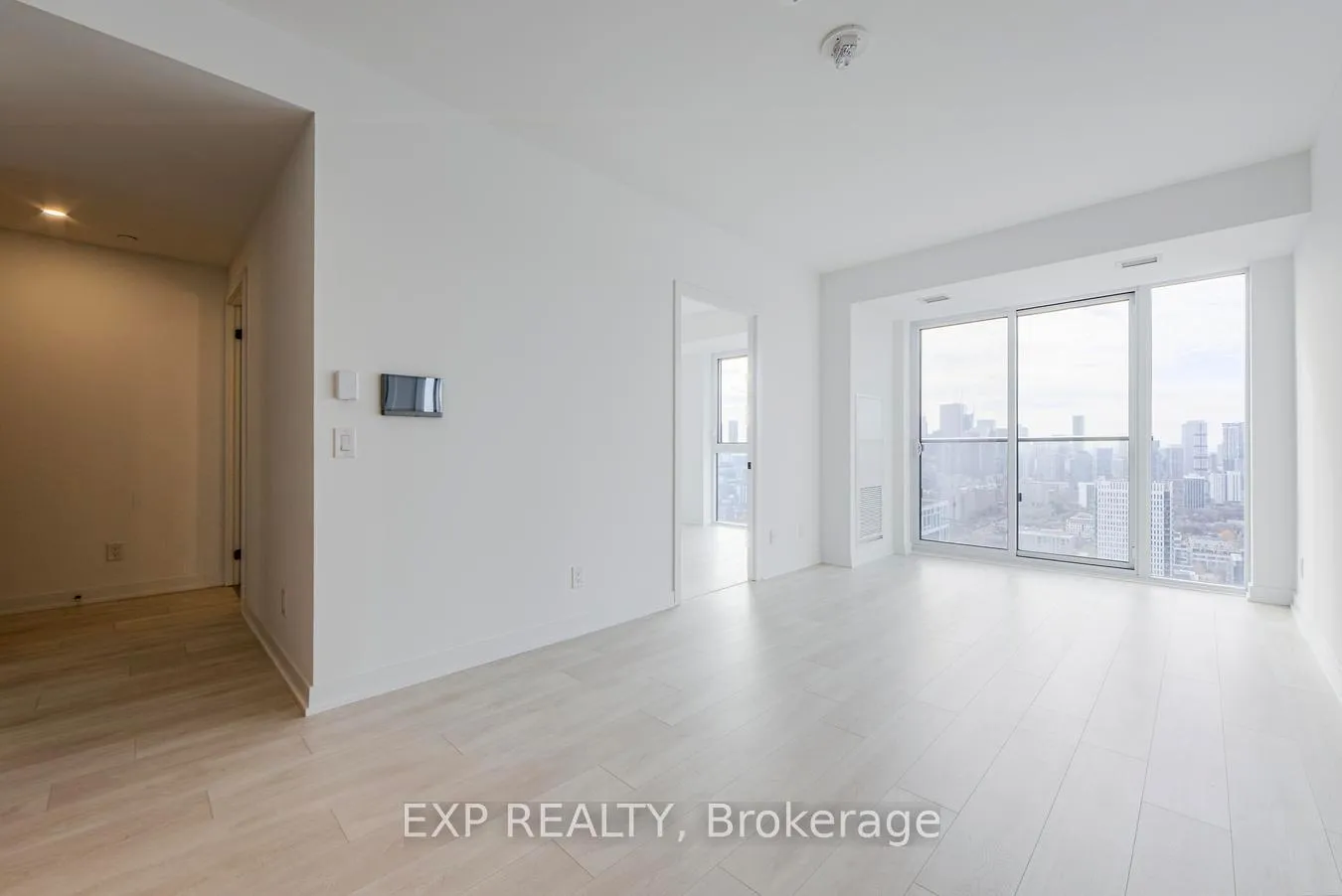 Photo 10 of Unit 3708, 5 Defries Street, Toronto, Regent Park — HOMEH