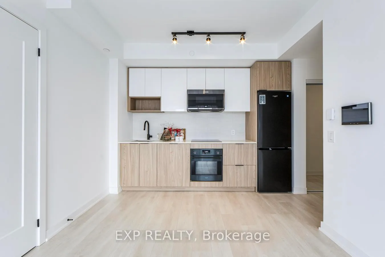 Photo 12 of Unit 3708, 5 Defries Street, Toronto, Regent Park — HOMEH