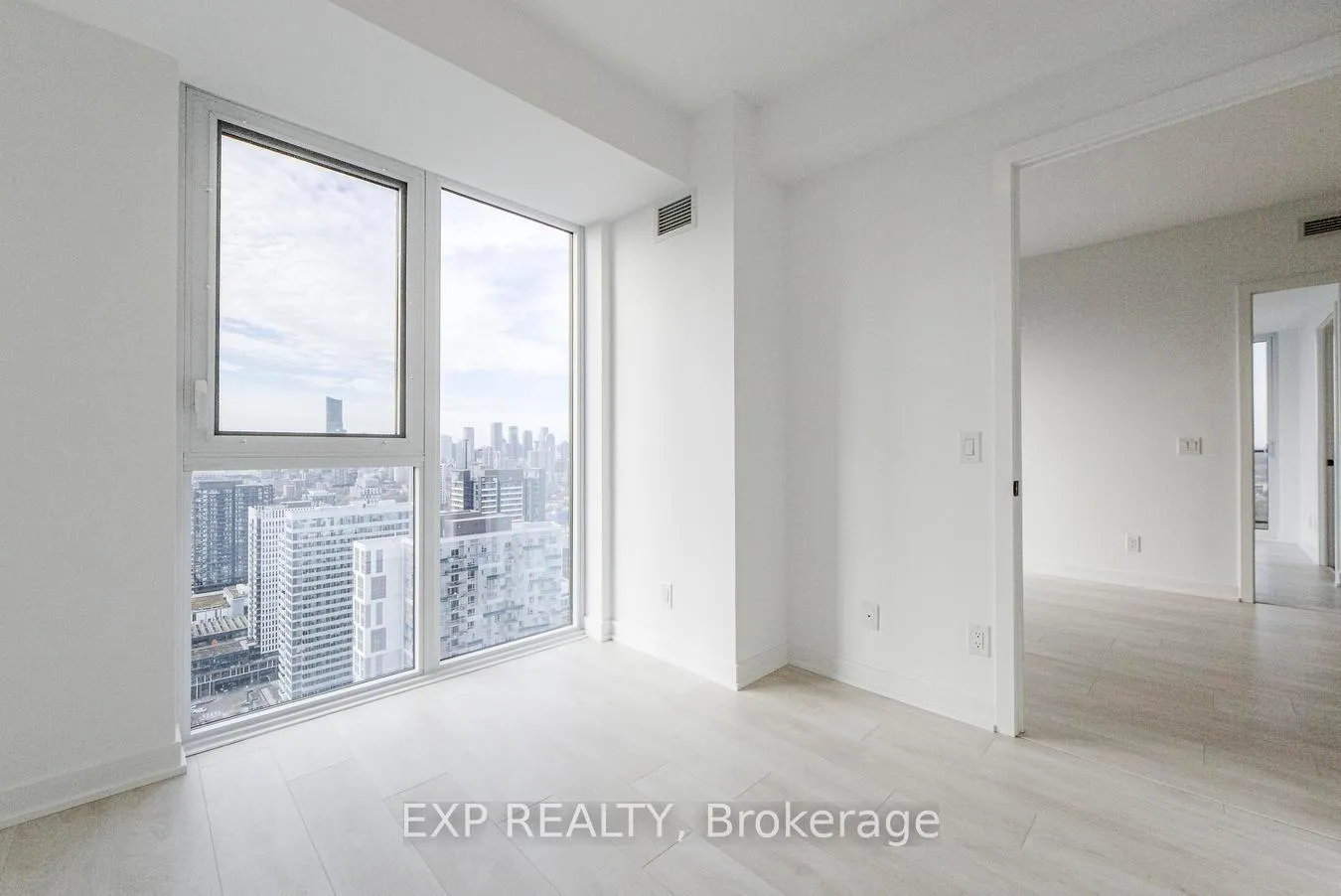 Photo 18 of Unit 3708, 5 Defries Street, Toronto, Regent Park — HOMEH