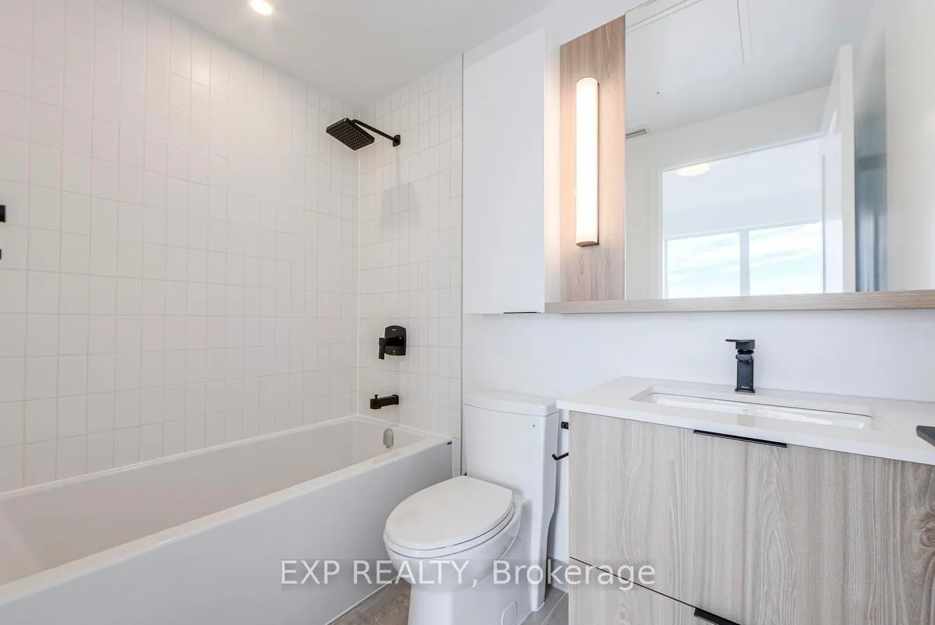 Photo 23 of Unit 3708, 5 Defries Street, Toronto, Regent Park — HOMEH
