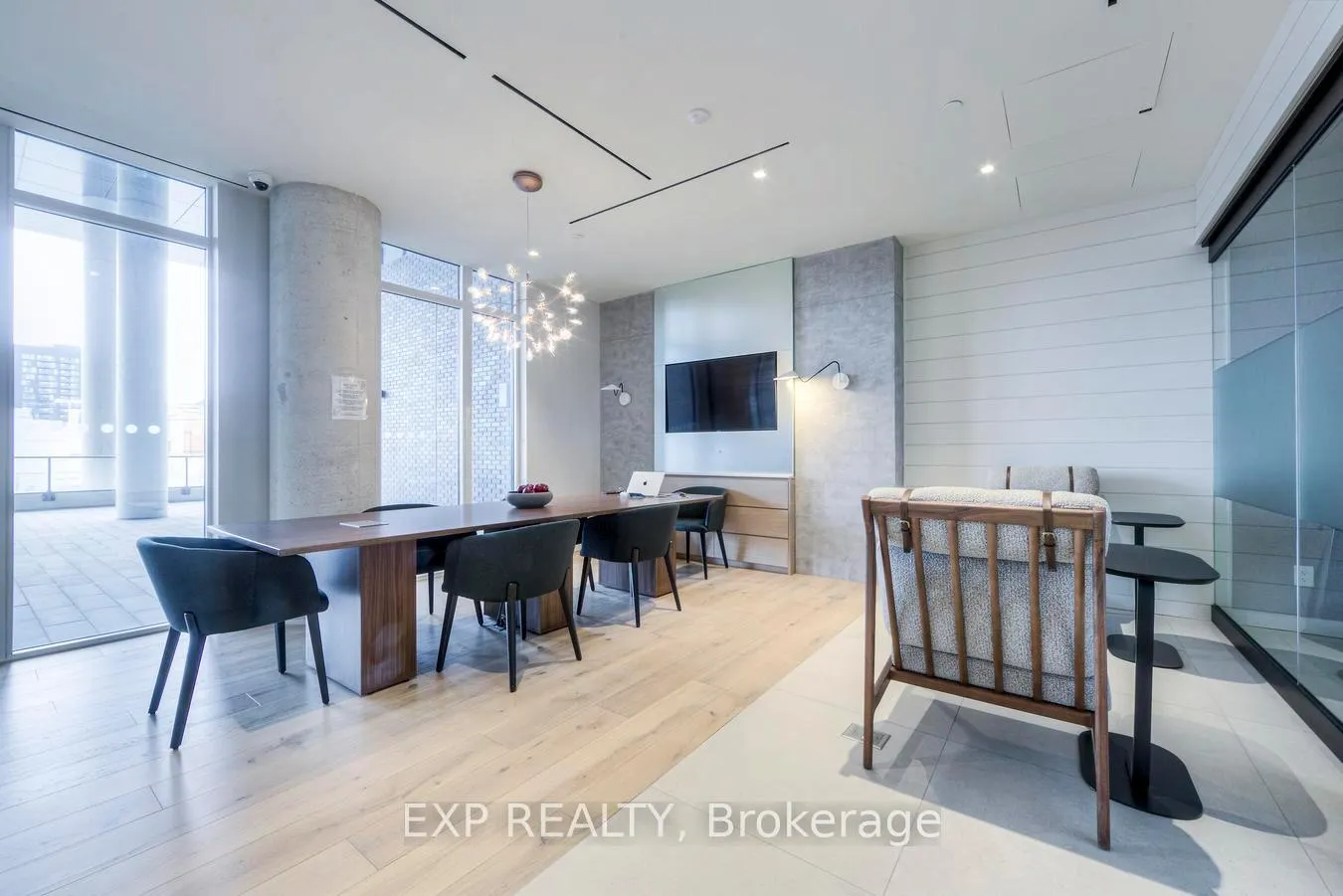 Photo 36 of Unit 3708, 5 Defries Street, Toronto, Regent Park — HOMEH
