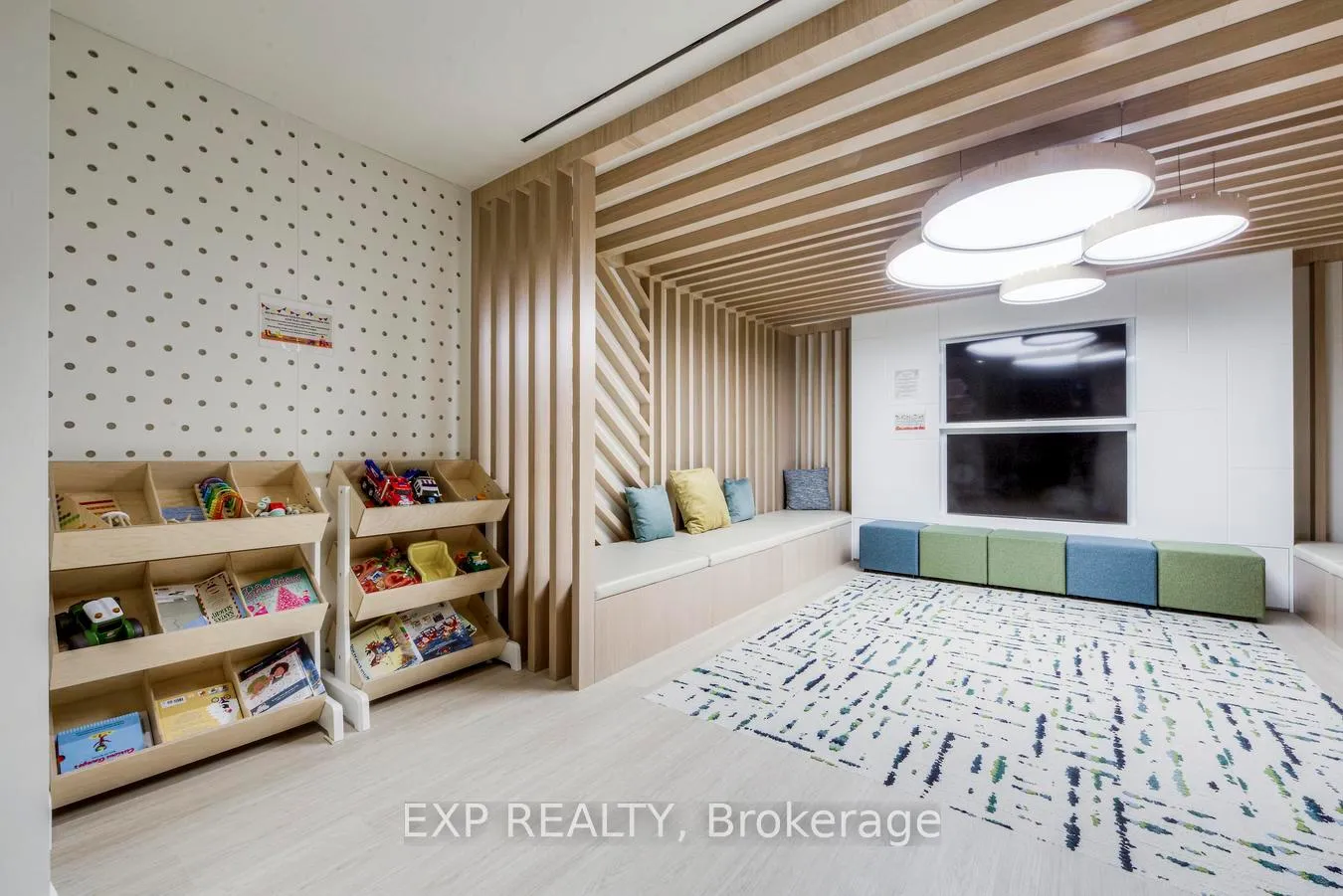 Photo 39 of Unit 3708, 5 Defries Street, Toronto, Regent Park — HOMEH