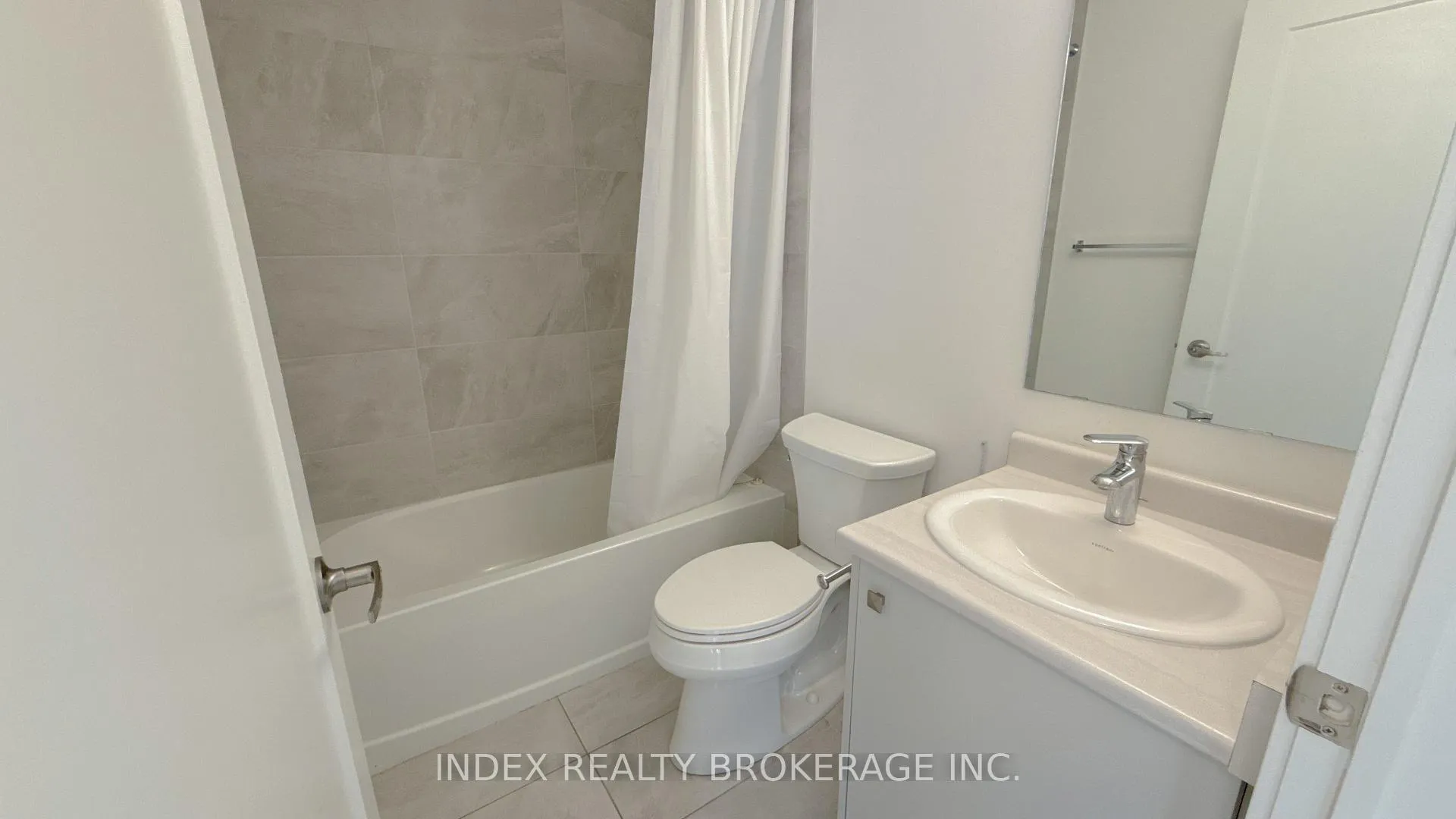 Photo 18 of Unit A2, 10 Palace Street N, Kitchener, Laurentian Hills — HOMEH