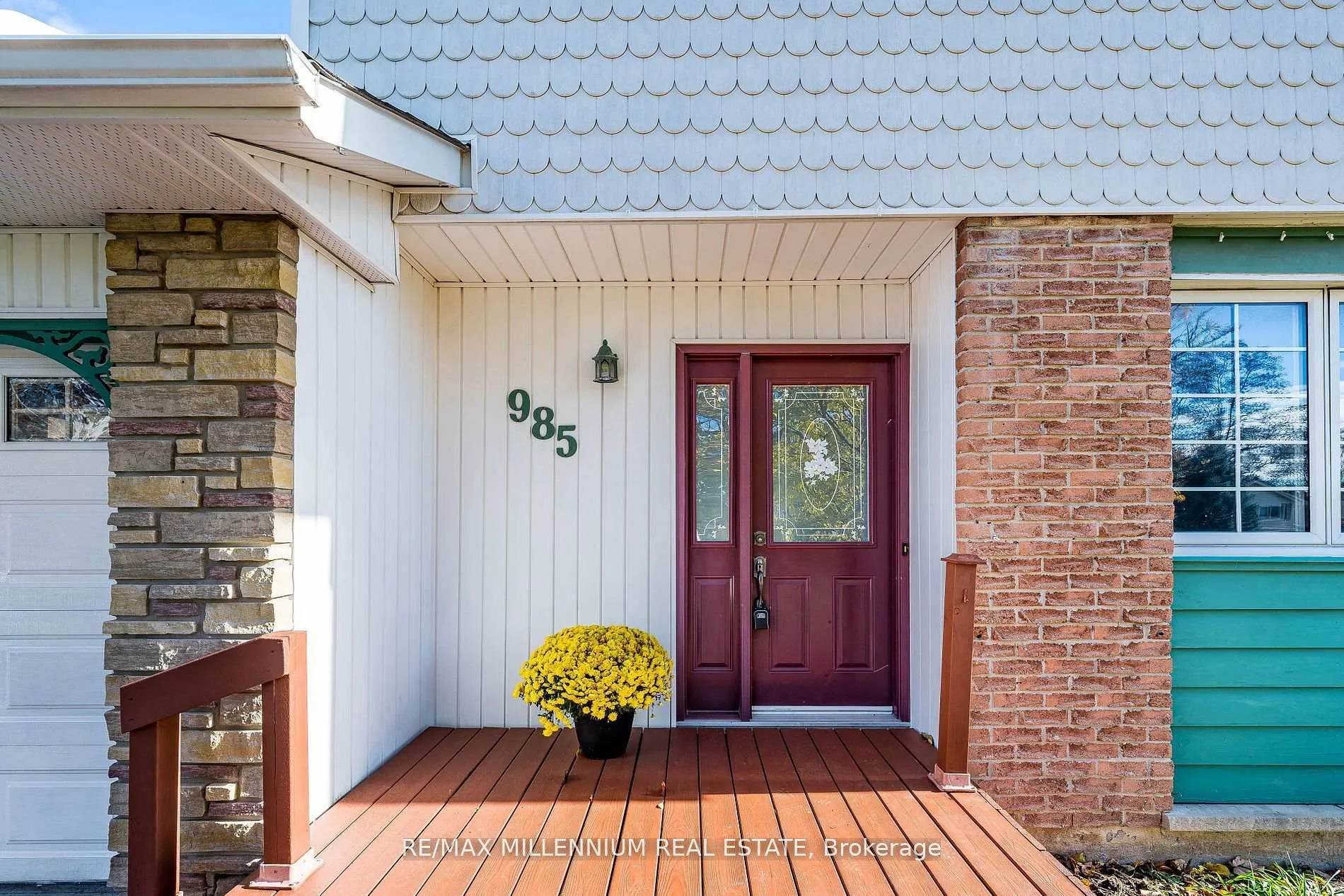 Photo 4 of 985 Central Park Boulevard N, Oshawa, Centennial — HOMEH