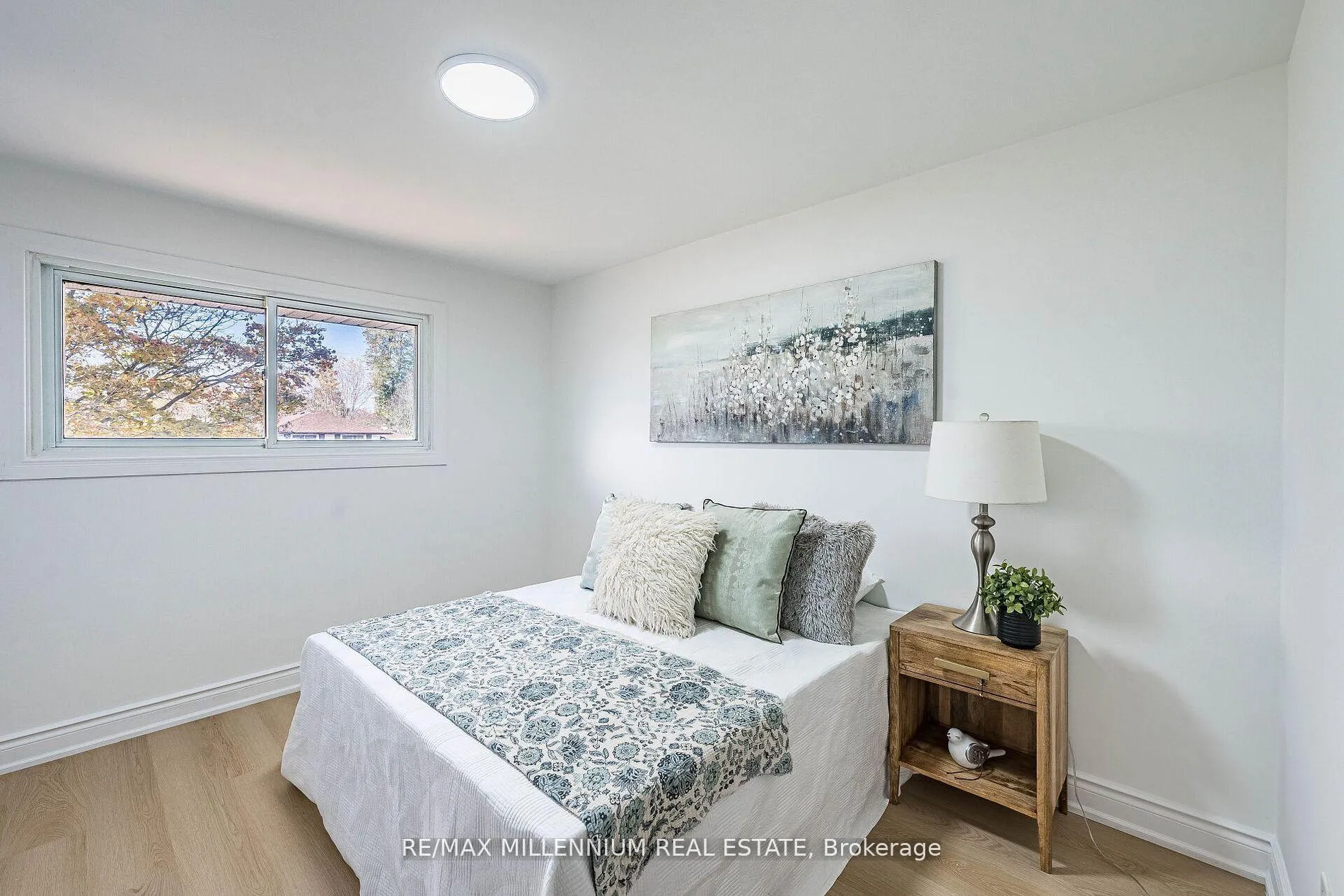 Photo 32 of 985 Central Park Boulevard N, Oshawa, Centennial — HOMEH