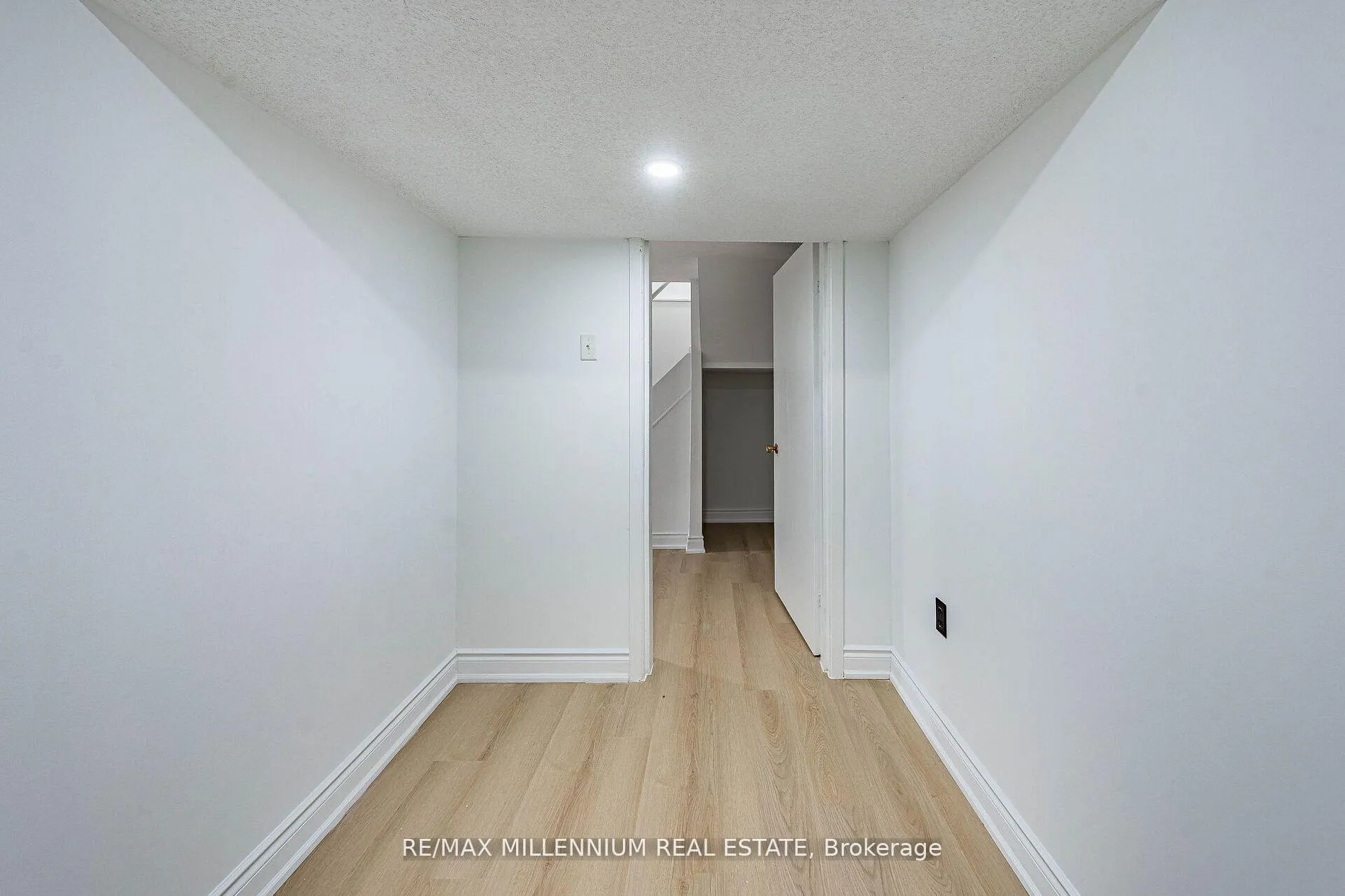 Photo 40 of 985 Central Park Boulevard N, Oshawa, Centennial — HOMEH