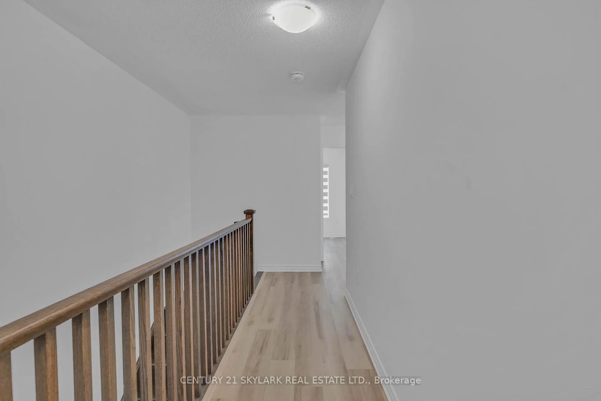 Photo 15 of 116 Pearen Lane, Barrie, Rural Barrie Southwest — HOMEH