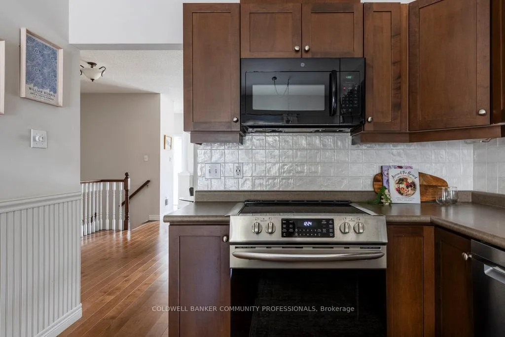 Photo 20 of Unit 35, 130 Southbrook Drive, Hamilton, Binbrook — HOMEH
