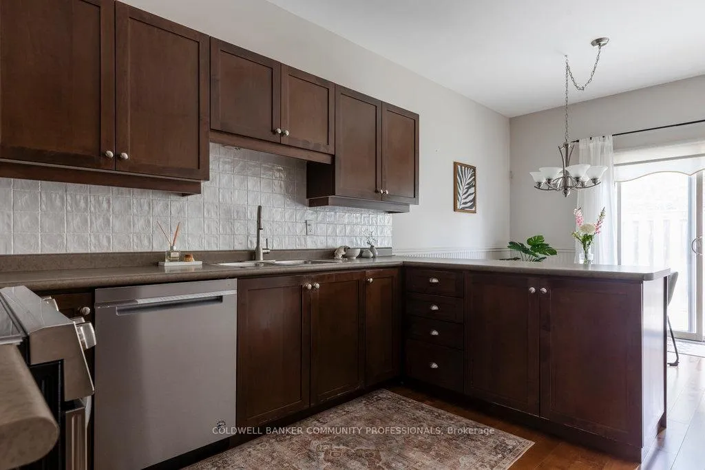 Photo 22 of Unit 35, 130 Southbrook Drive, Hamilton, Binbrook — HOMEH