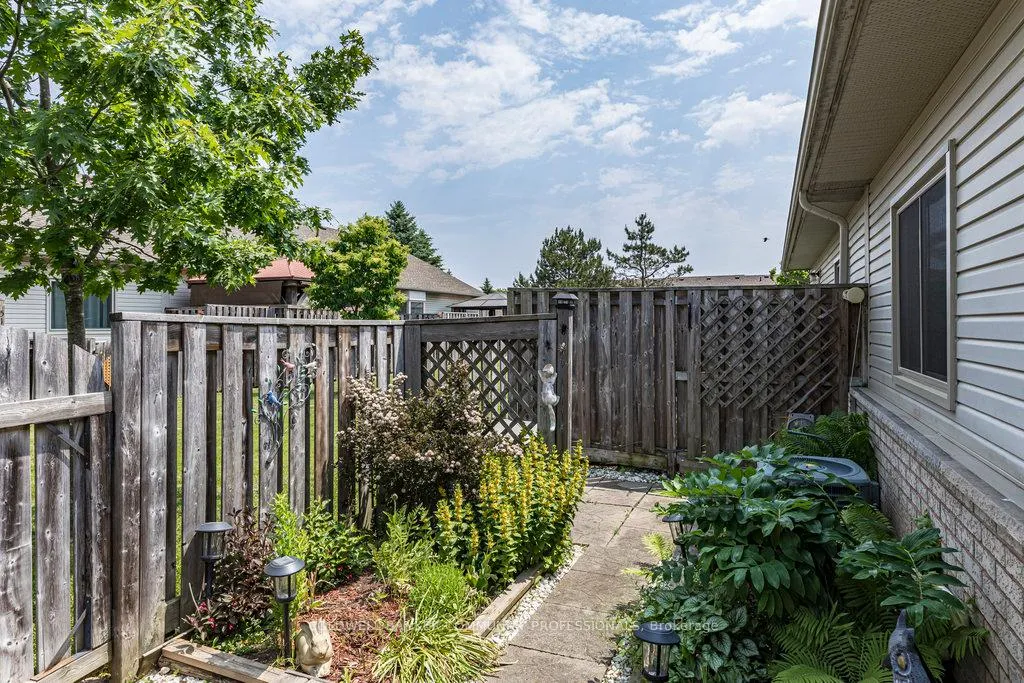 Photo 44 of Unit 35, 130 Southbrook Drive, Hamilton, Binbrook — HOMEH
