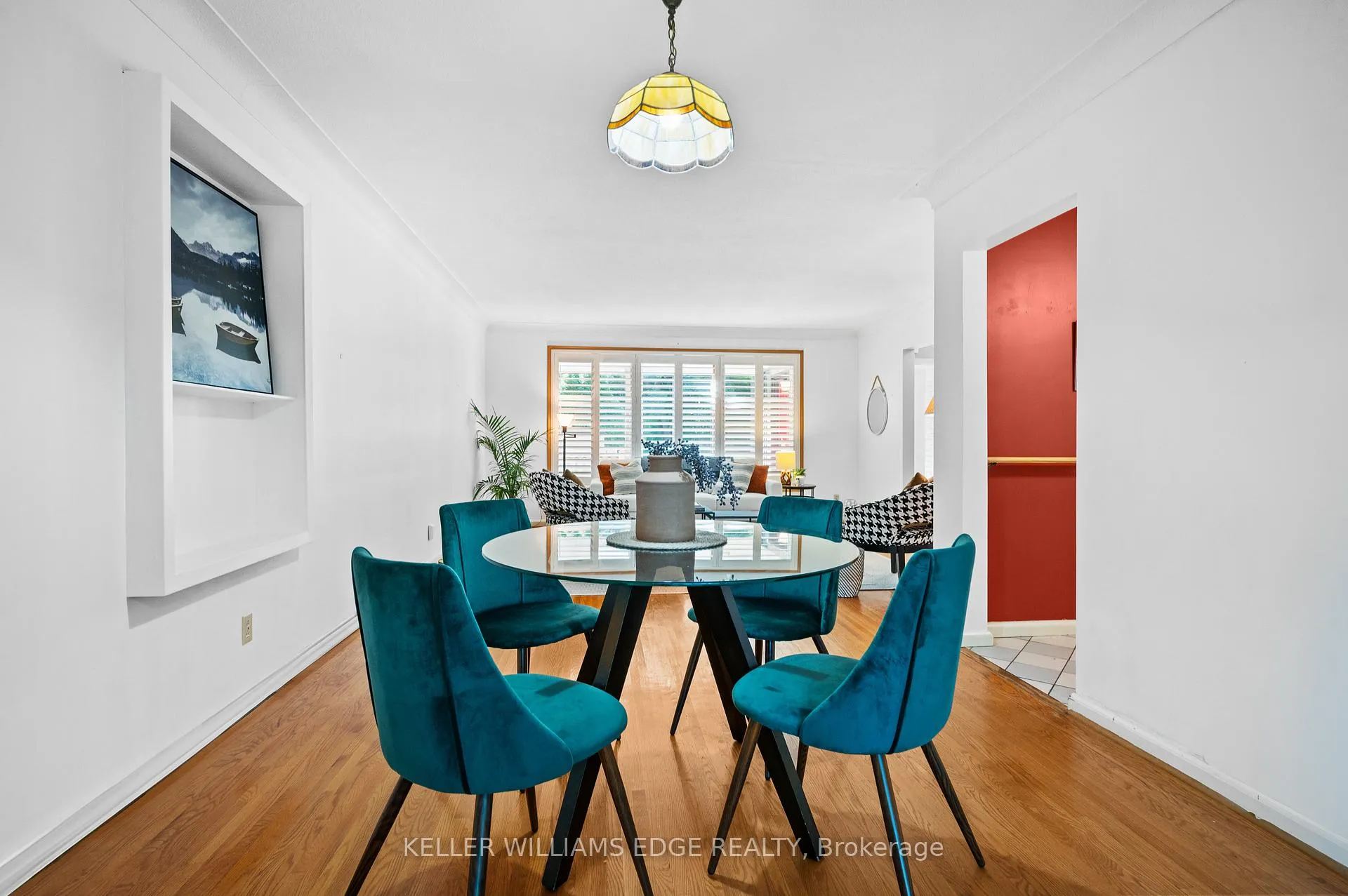 Photo 8 of 38 Osler Drive, Hamilton, Dundas — HOMEH