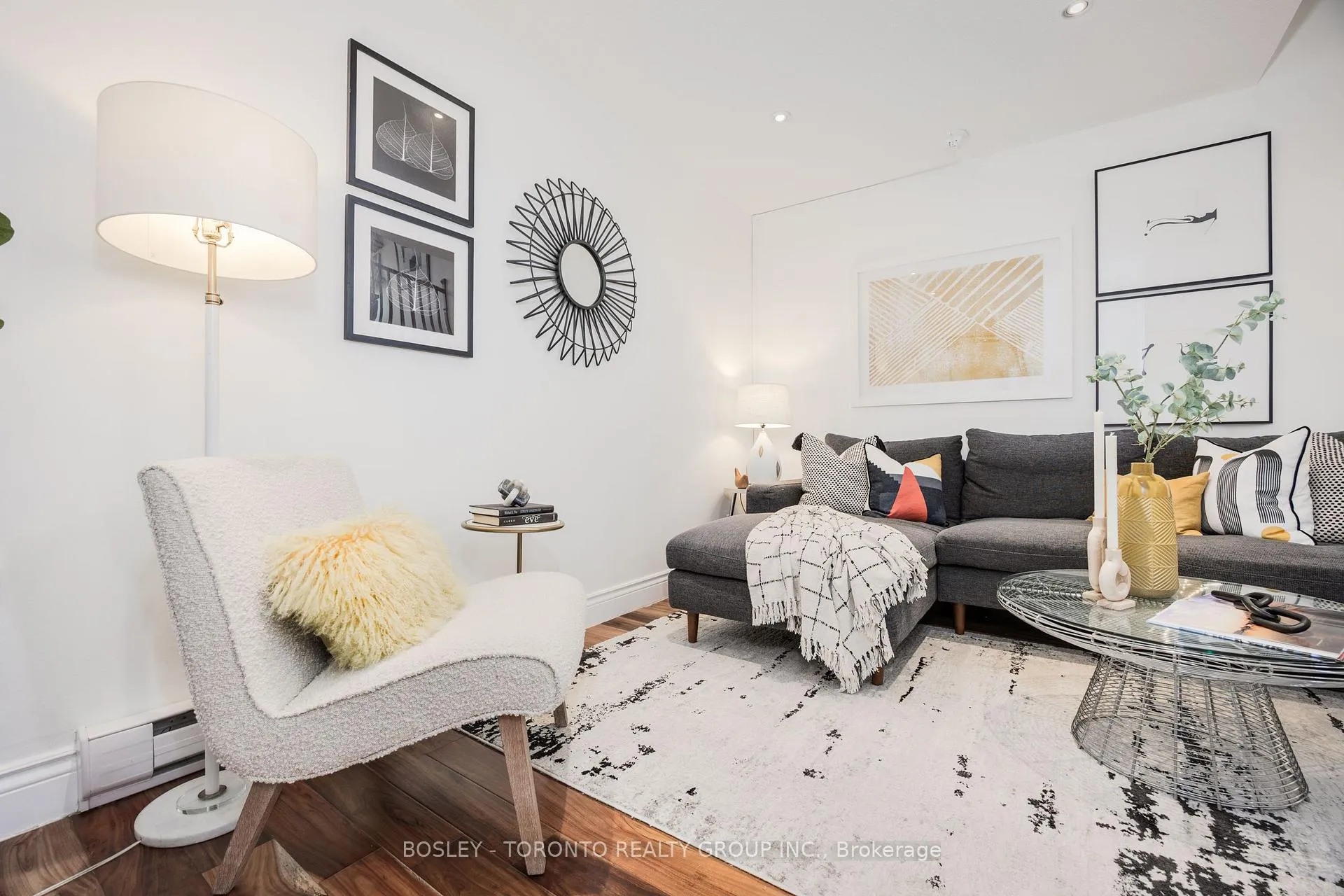 Photo 5 of Unit 25, 1666 Queen Street E, Toronto, Greenwood-Coxwell — HOMEH