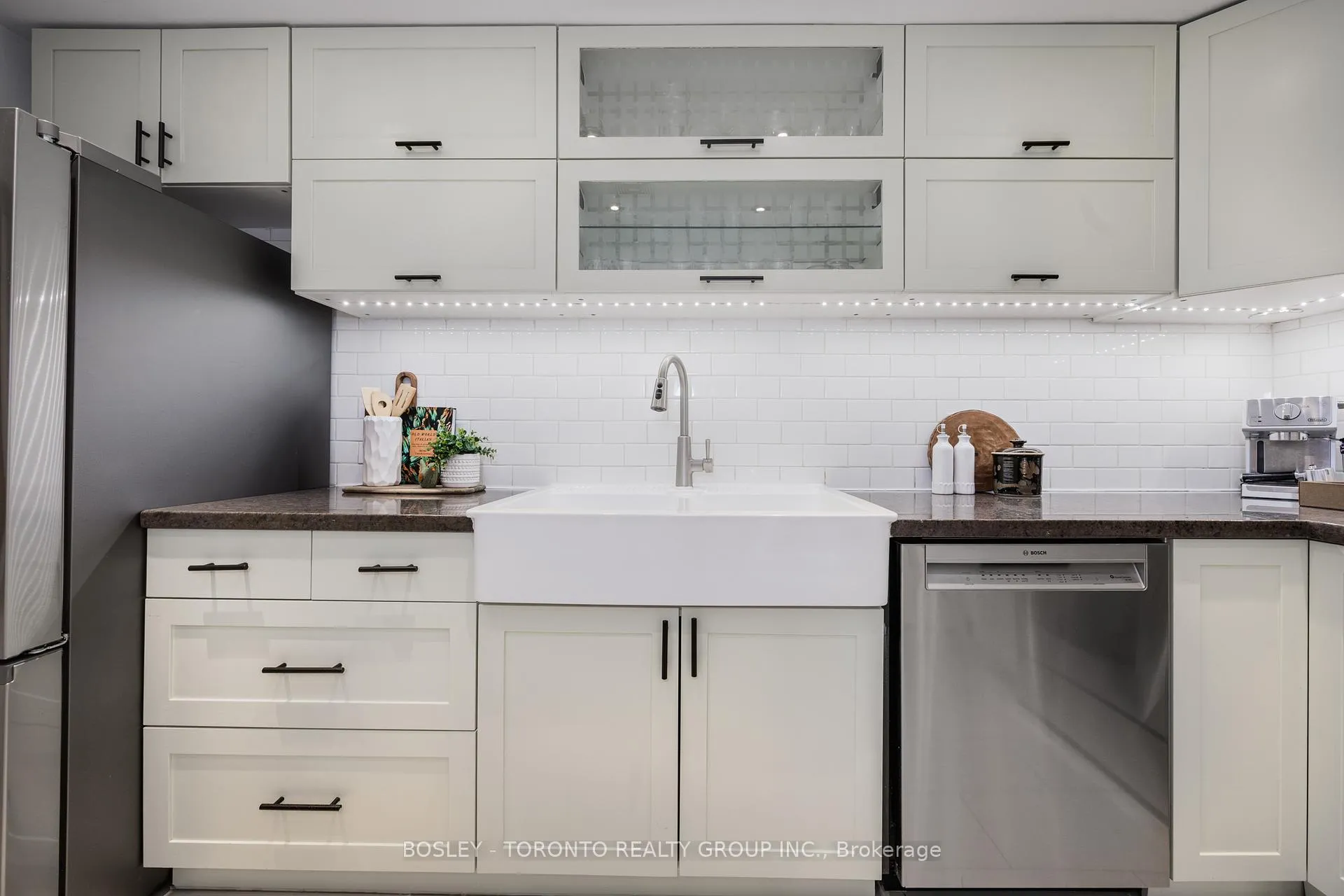 Photo 19 of Unit 25, 1666 Queen Street E, Toronto, Greenwood-Coxwell — HOMEH