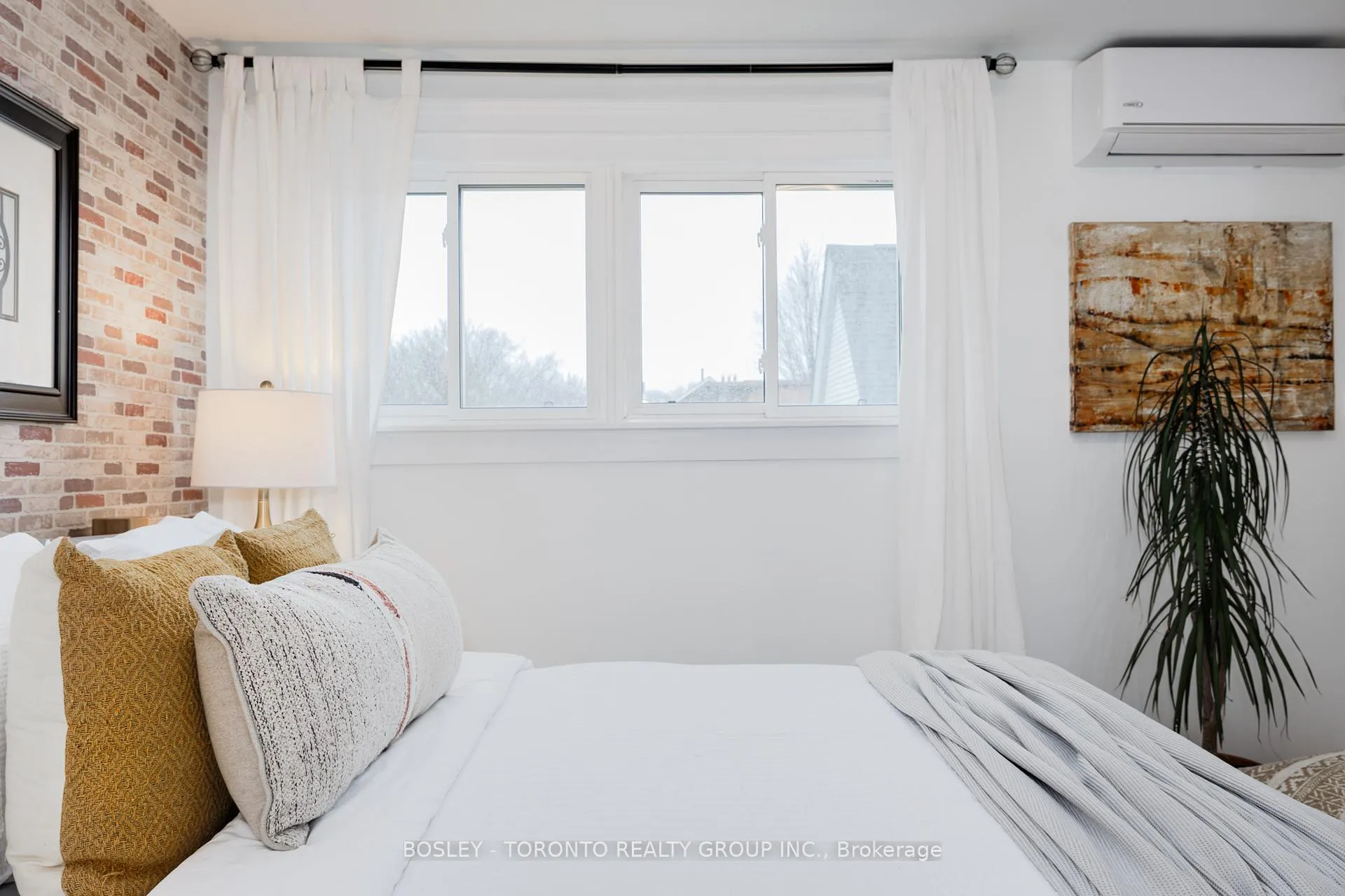 Photo 34 of Unit 25, 1666 Queen Street E, Toronto, Greenwood-Coxwell — HOMEH