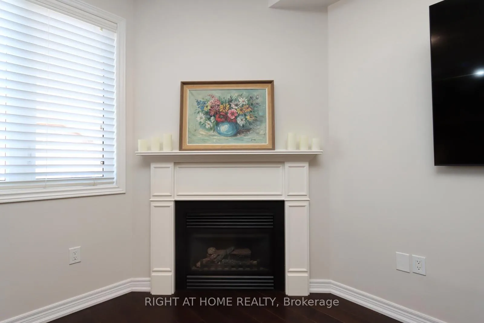 Photo 9 of 149 Vinton Road, Hamilton, Ancaster — HOMEH
