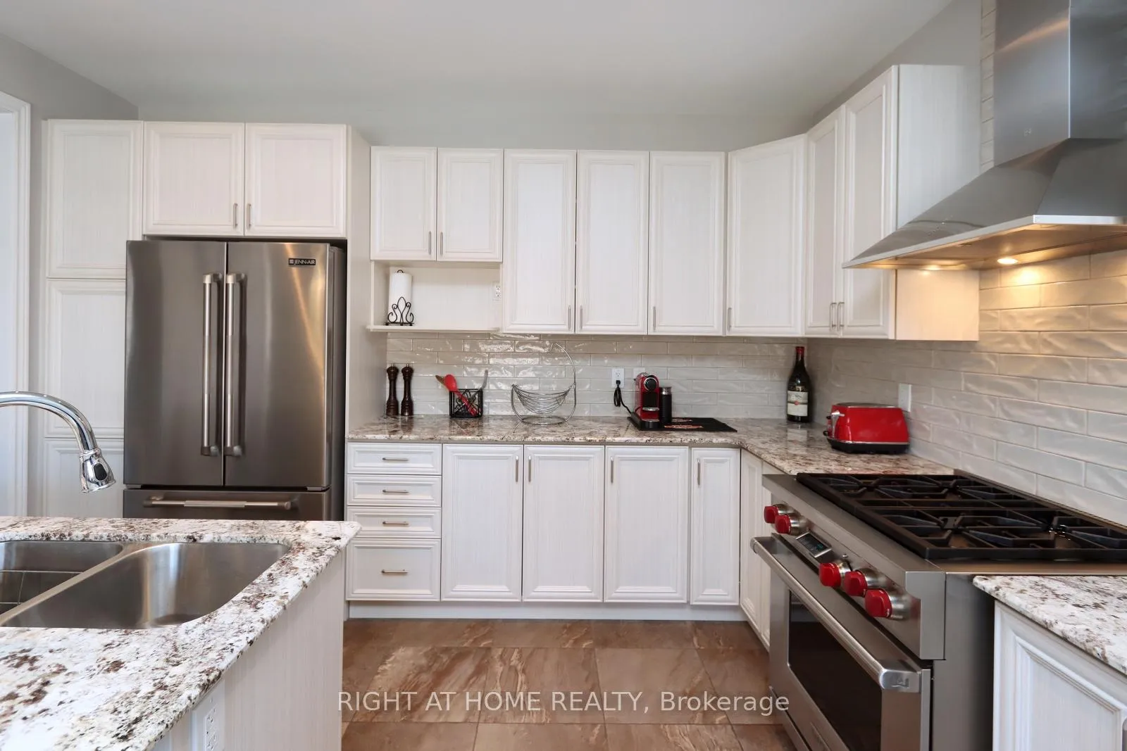 Photo 15 of 149 Vinton Road, Hamilton, Ancaster — HOMEH