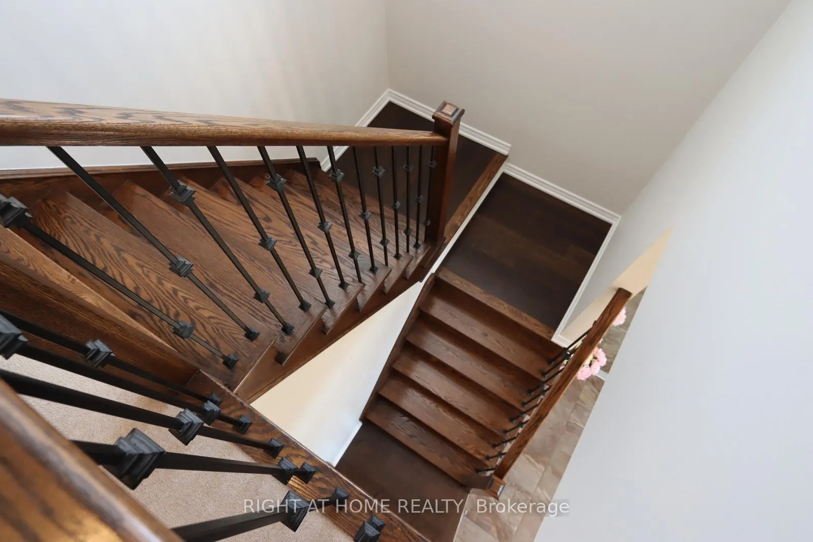Photo 20 of 149 Vinton Road, Hamilton, Ancaster — HOMEH