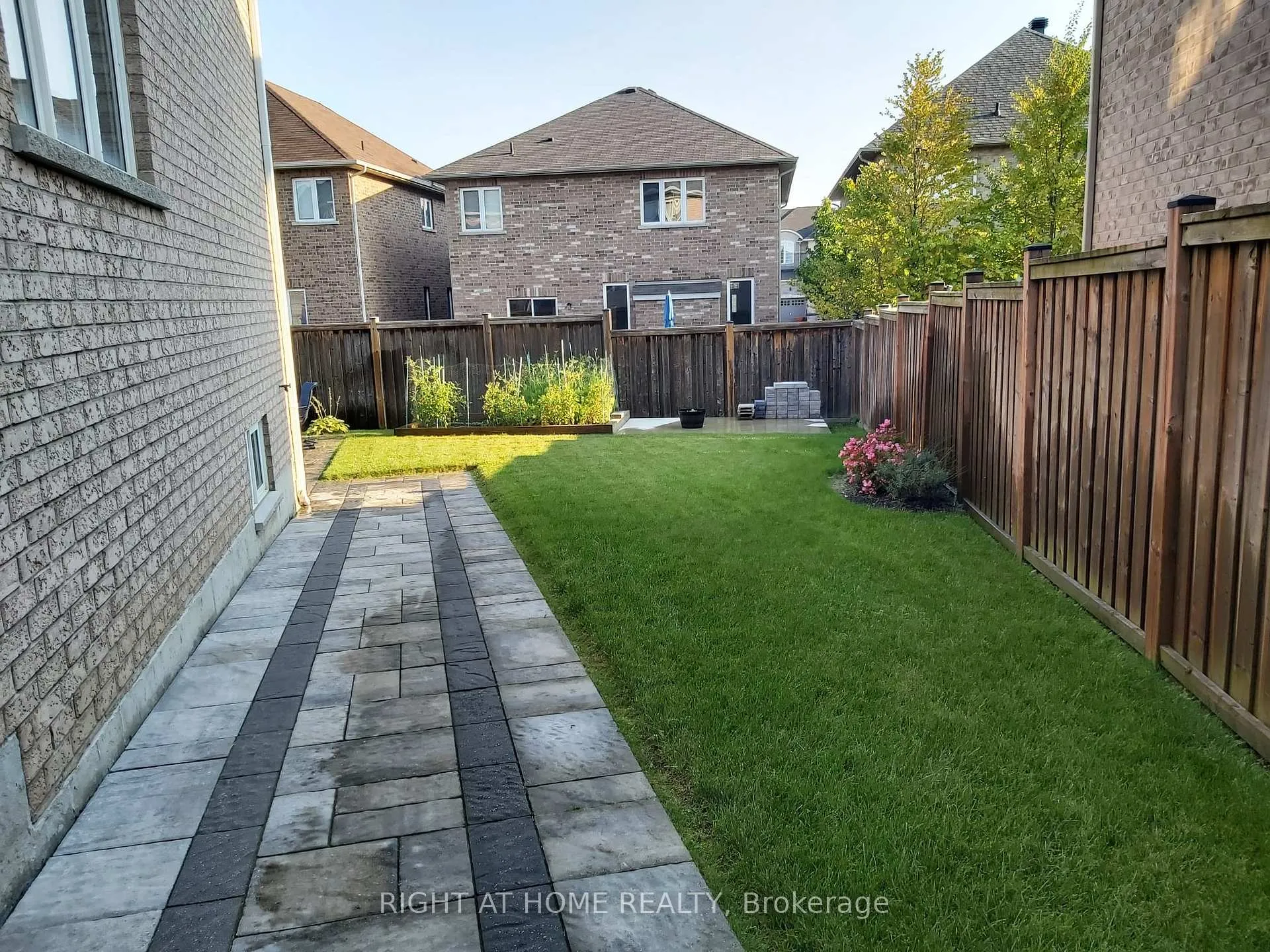 Photo 39 of 149 Vinton Road, Hamilton, Ancaster — HOMEH