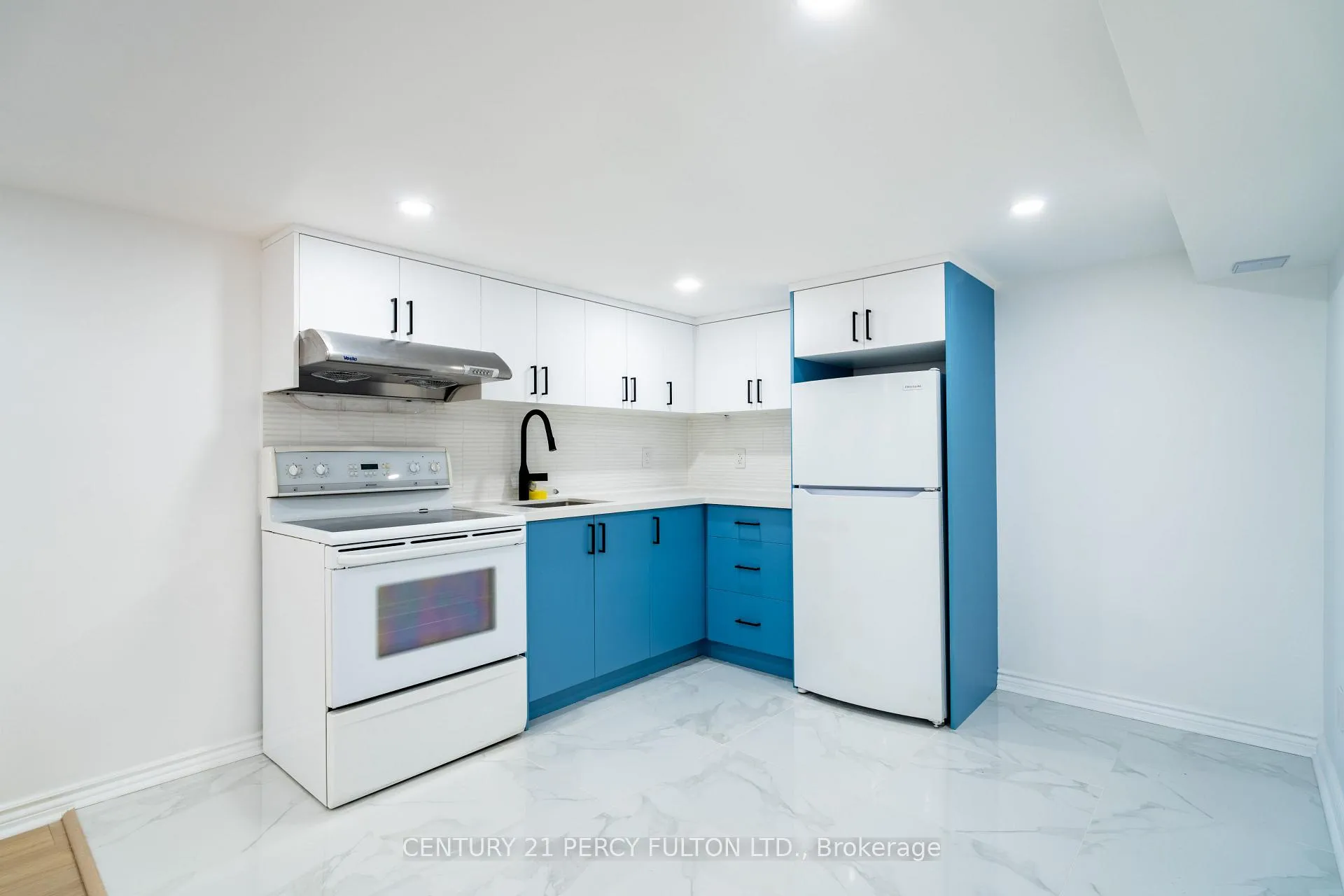Photo 6 of 1198 Maple Gate Road, Pickering, Liverpool — HOMEH