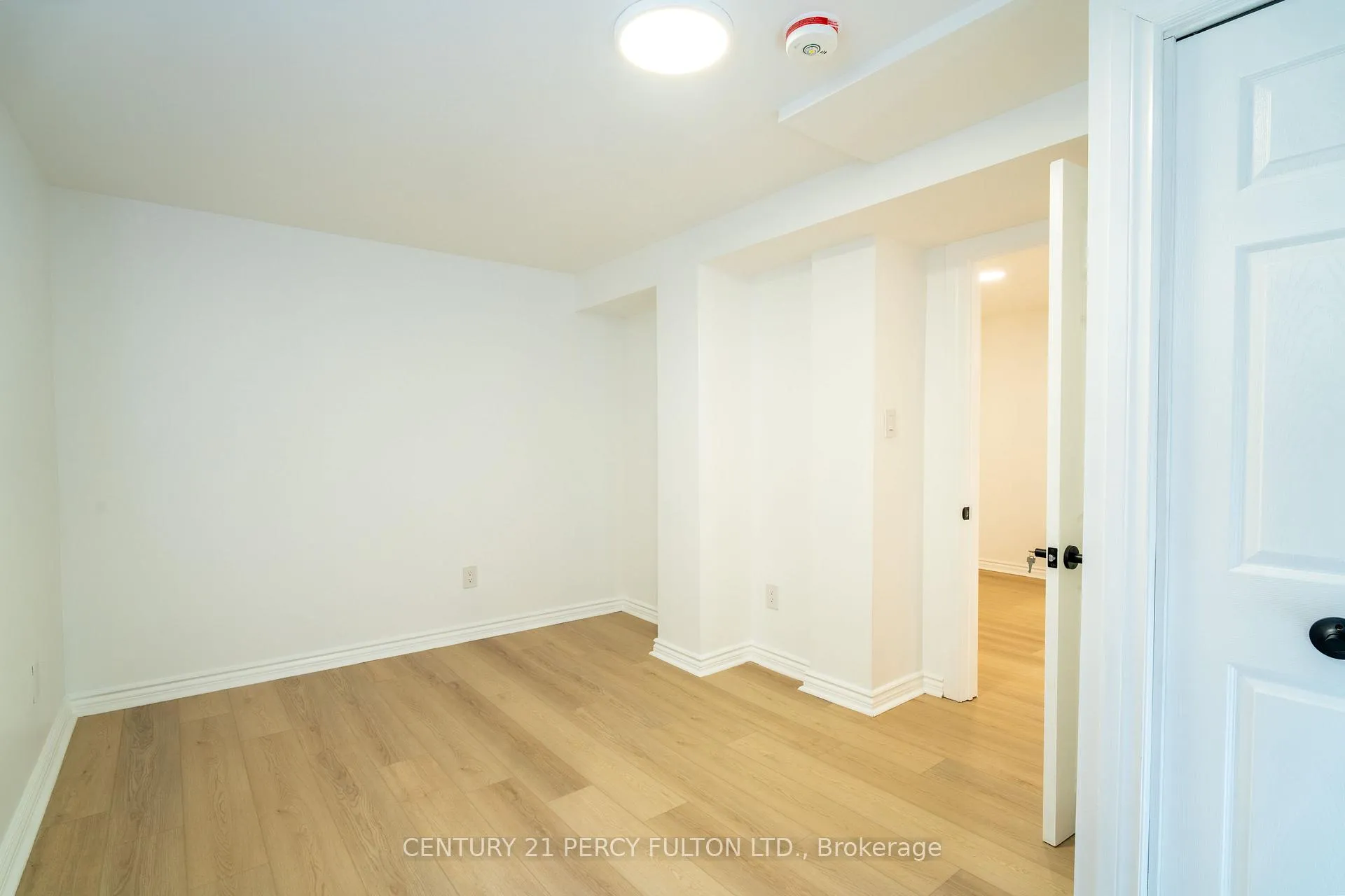 Photo 14 of 1198 Maple Gate Road, Pickering, Liverpool — HOMEH