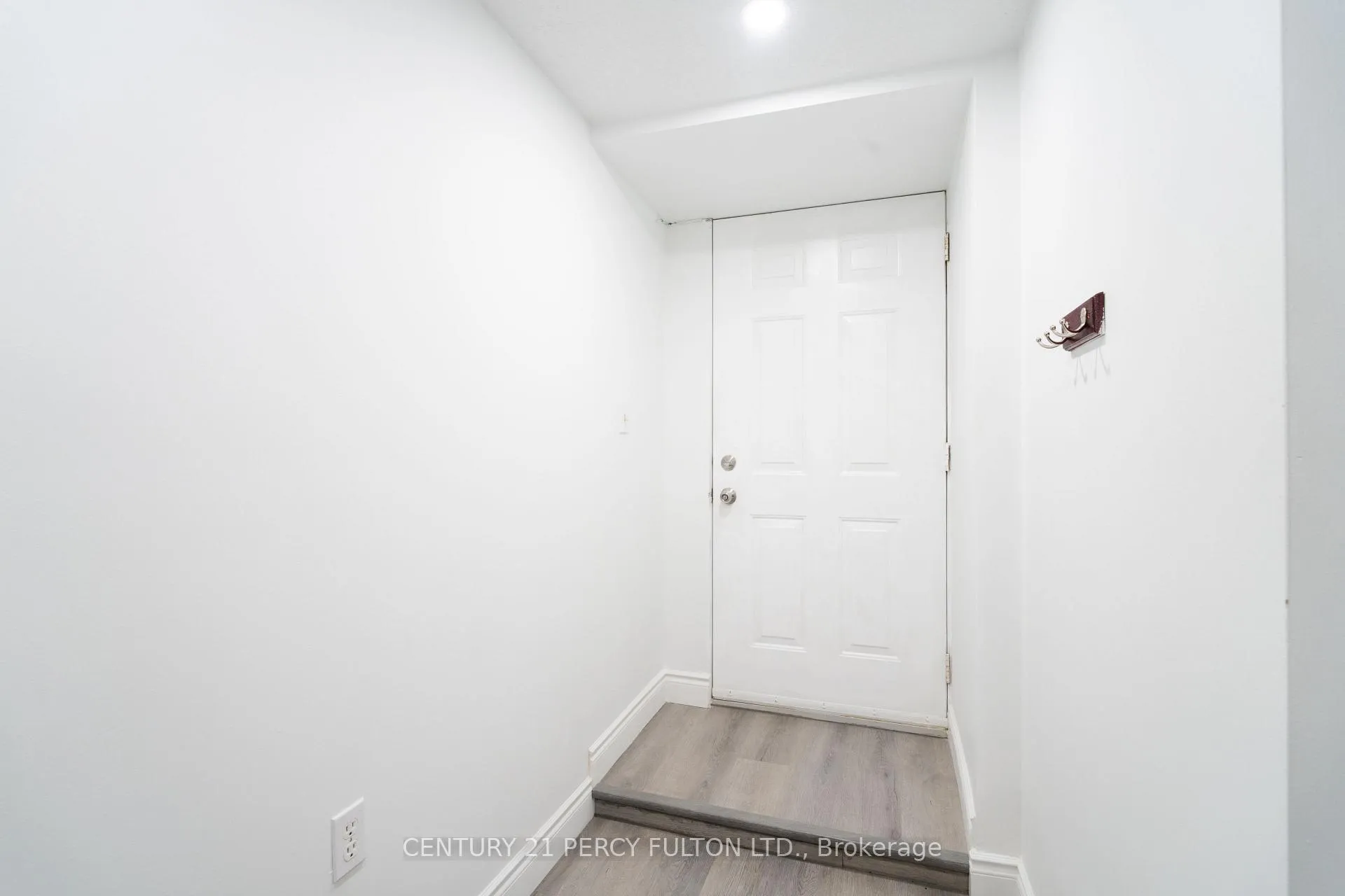 Photo 6 of 1618 Major Oaks Road, Pickering, Brock Ridge — HOMEH