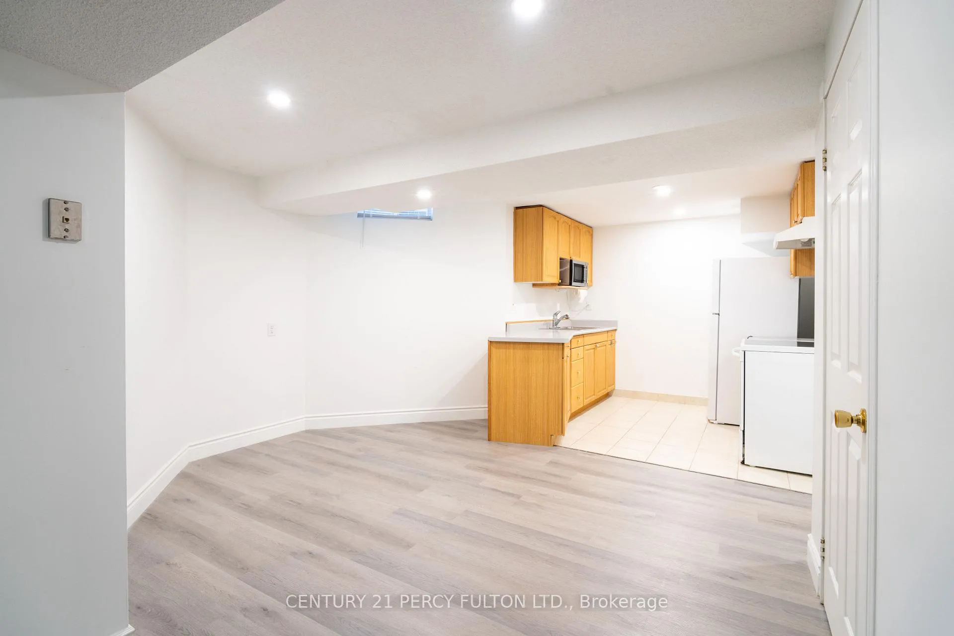 Photo 9 of 1618 Major Oaks Road, Pickering, Brock Ridge — HOMEH