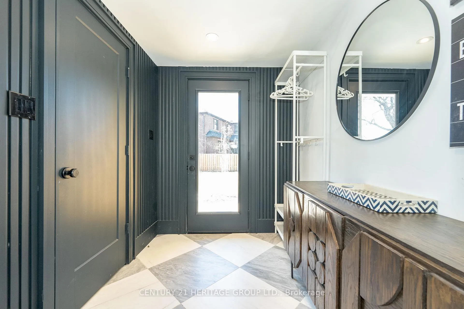 Photo 9 of 48 Denvale Road, Toronto, O'Connor-Parkview — HOMEH