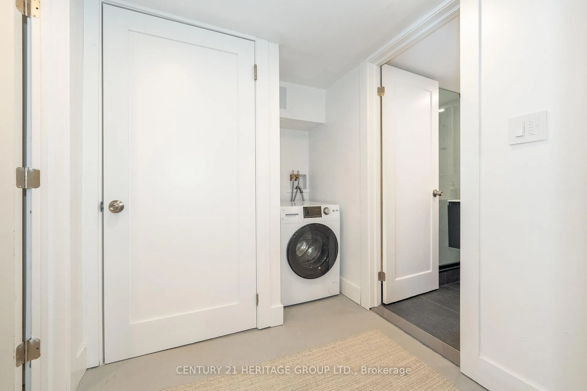 Photo 23 of 48 Denvale Road, Toronto, O'Connor-Parkview — HOMEH