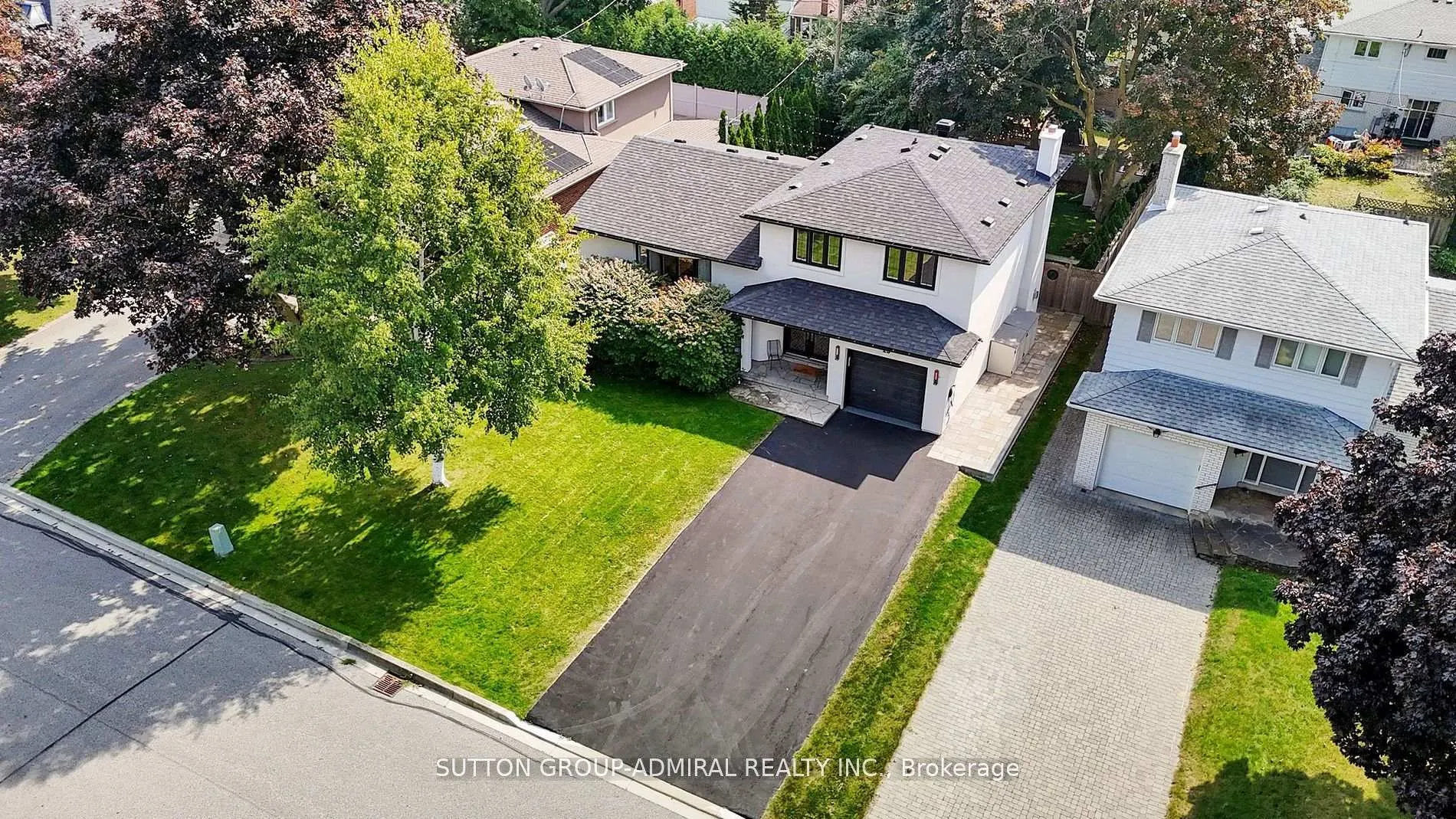 Photo 2 of 25 Silver Aspen Drive, Markham, Royal Orchard — HOMEH