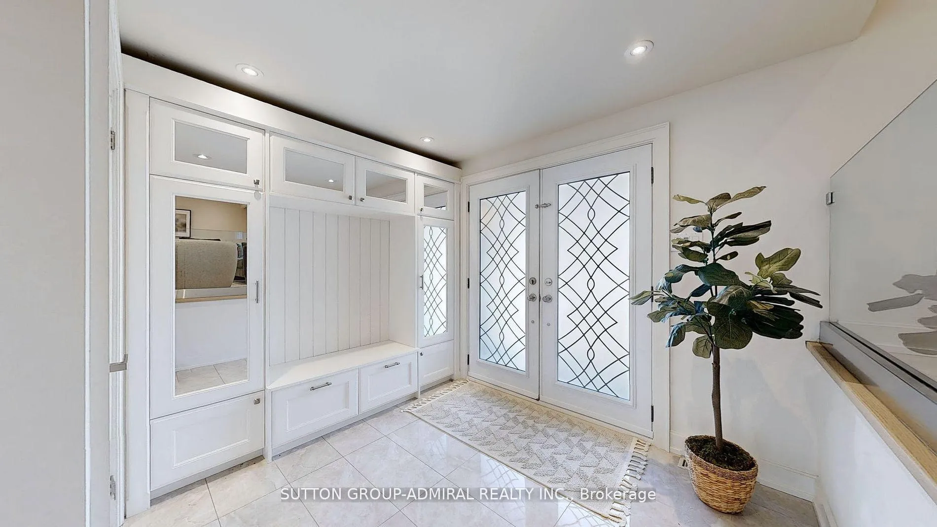 Photo 6 of 25 Silver Aspen Drive, Markham, Royal Orchard — HOMEH