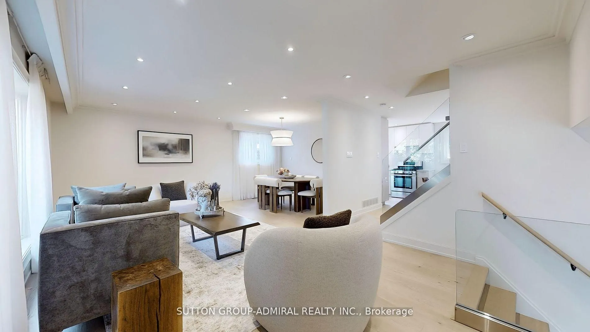 Photo 8 of 25 Silver Aspen Drive, Markham, Royal Orchard — HOMEH