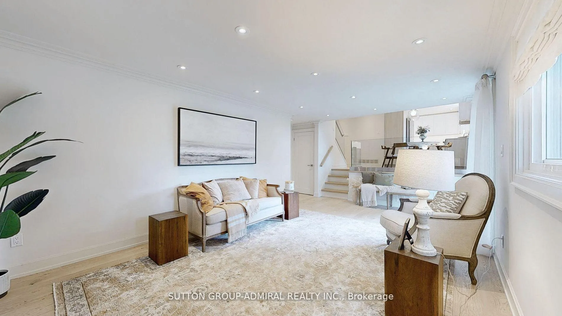 Photo 15 of 25 Silver Aspen Drive, Markham, Royal Orchard — HOMEH