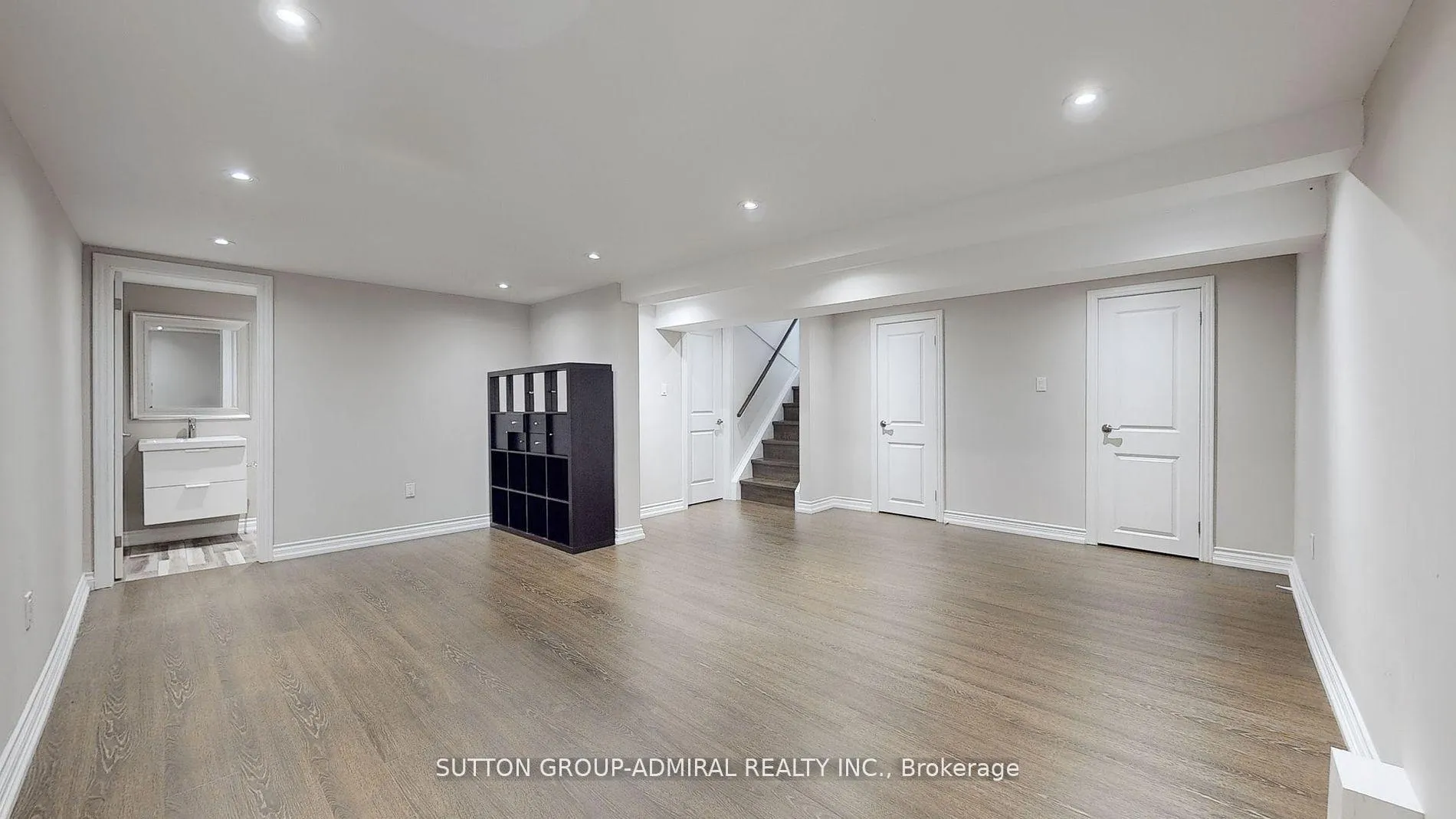 Photo 32 of 25 Silver Aspen Drive, Markham, Royal Orchard — HOMEH