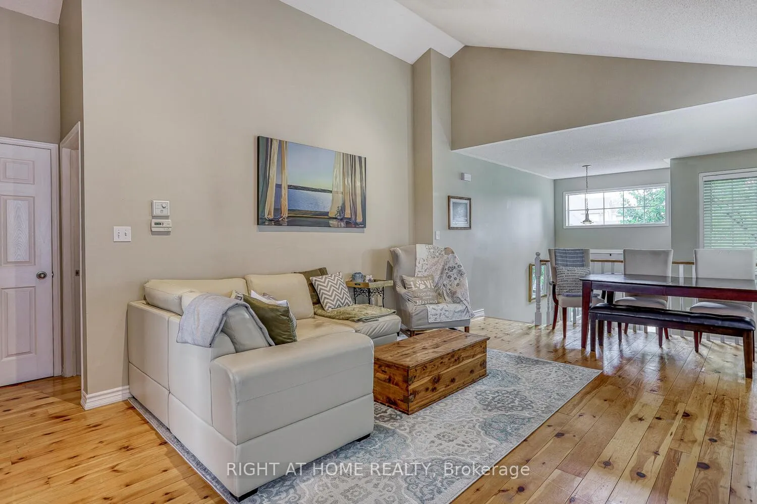 Photo 8 of 618 Aldershot Drive, Oshawa, Eastdale — HOMEH