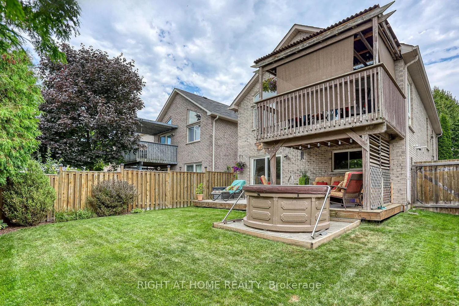 Photo 38 of 618 Aldershot Drive, Oshawa, Eastdale — HOMEH