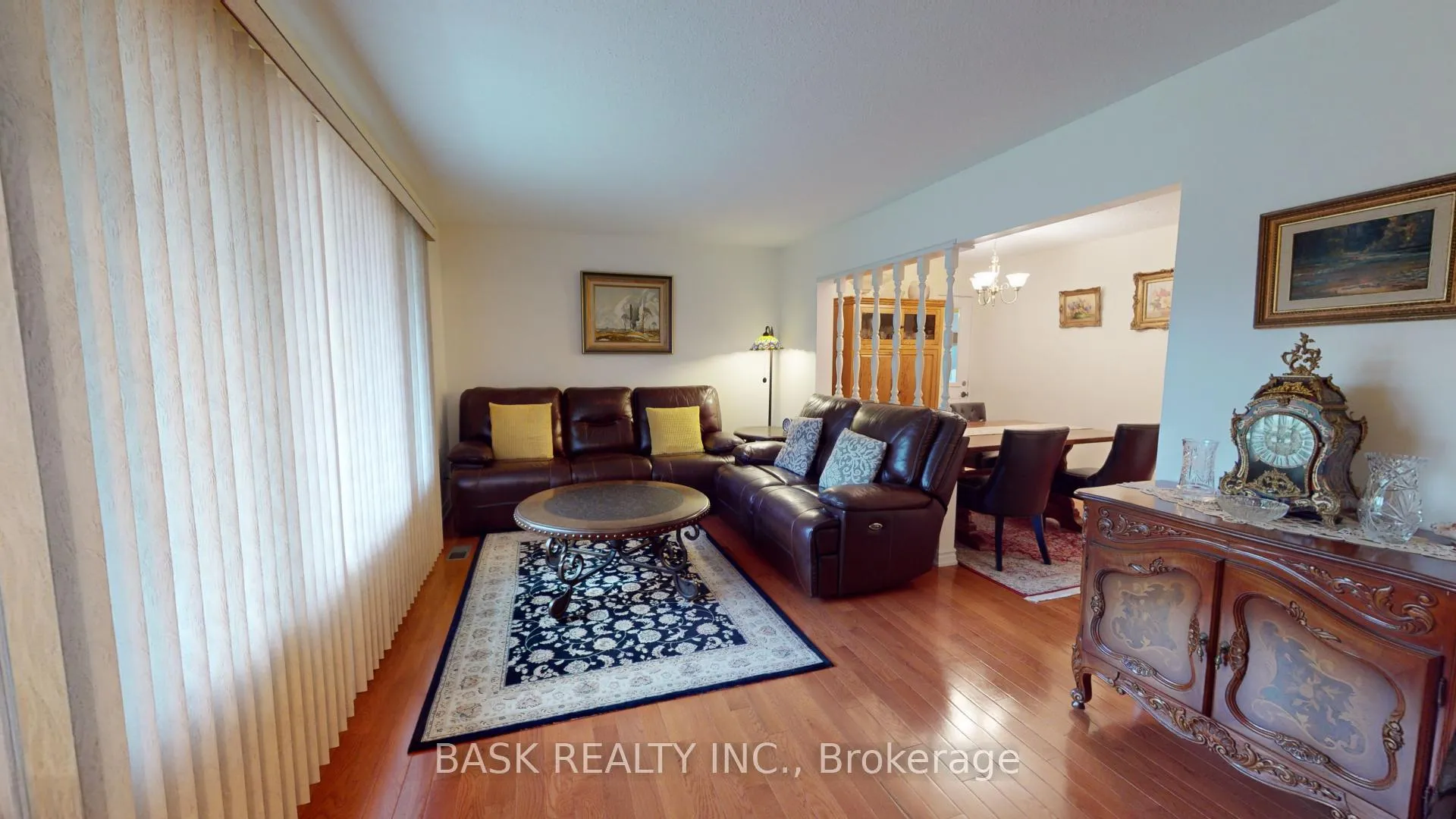 Photo 4 of 119 Hillbrook Crescent, Kitchener — HOMEH